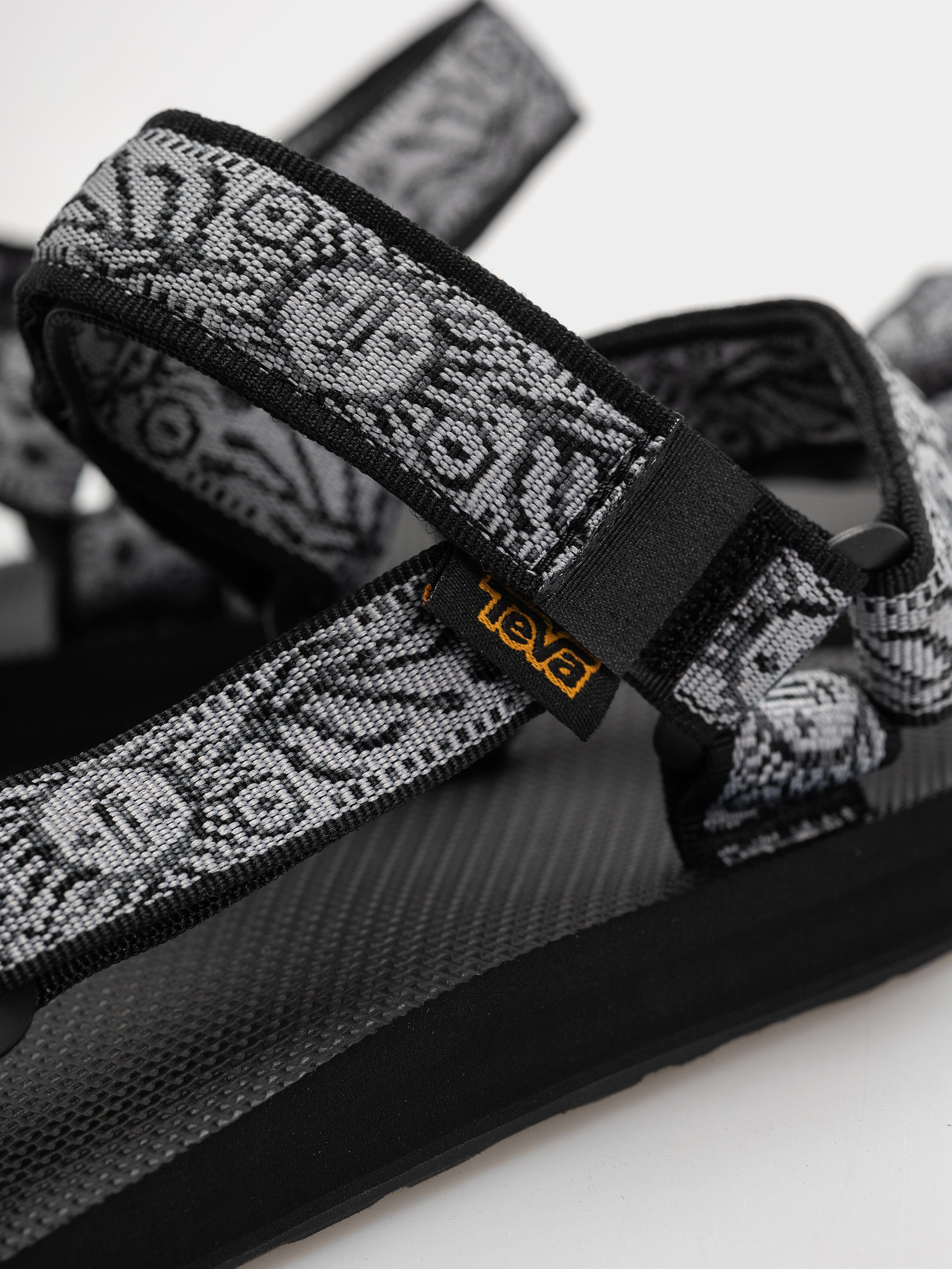 Sandaly Teva Original Universal (windy summer black/grey)