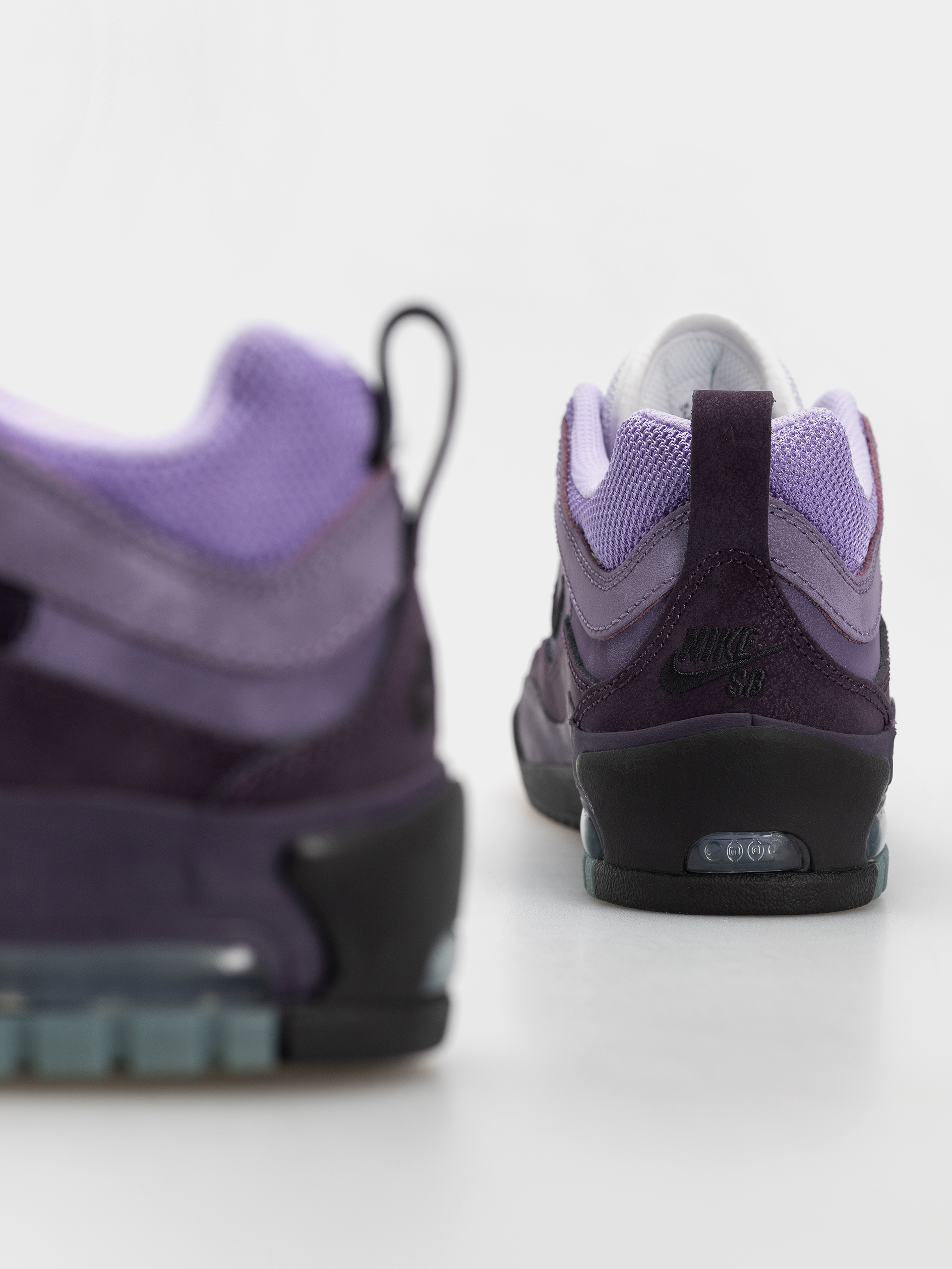 Boty Nike SB Air Max Ishod (grand purple/black/noble purple)