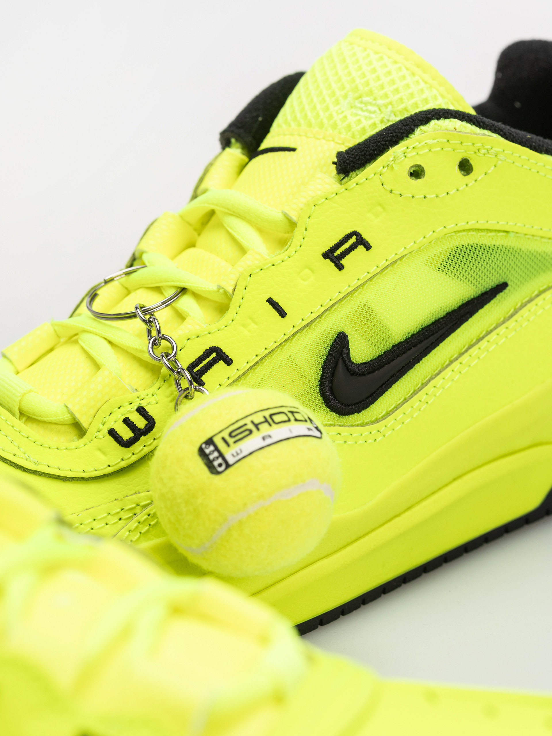 Boty Nike SB Air Max Ishod Premium (volt/black/volt/black)