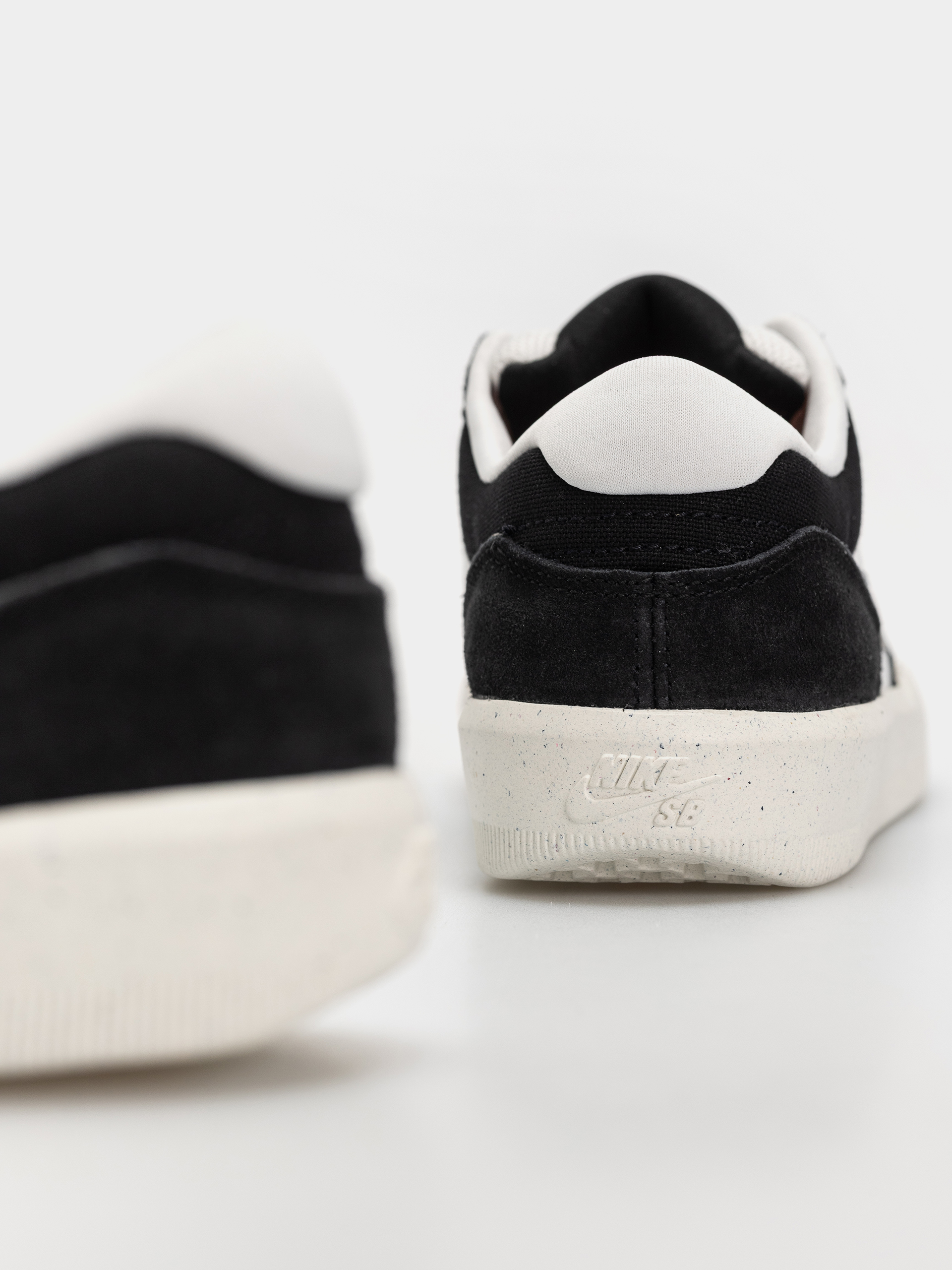 Boty Nike SB Force 58 (black/cool grey/summit white/sail)