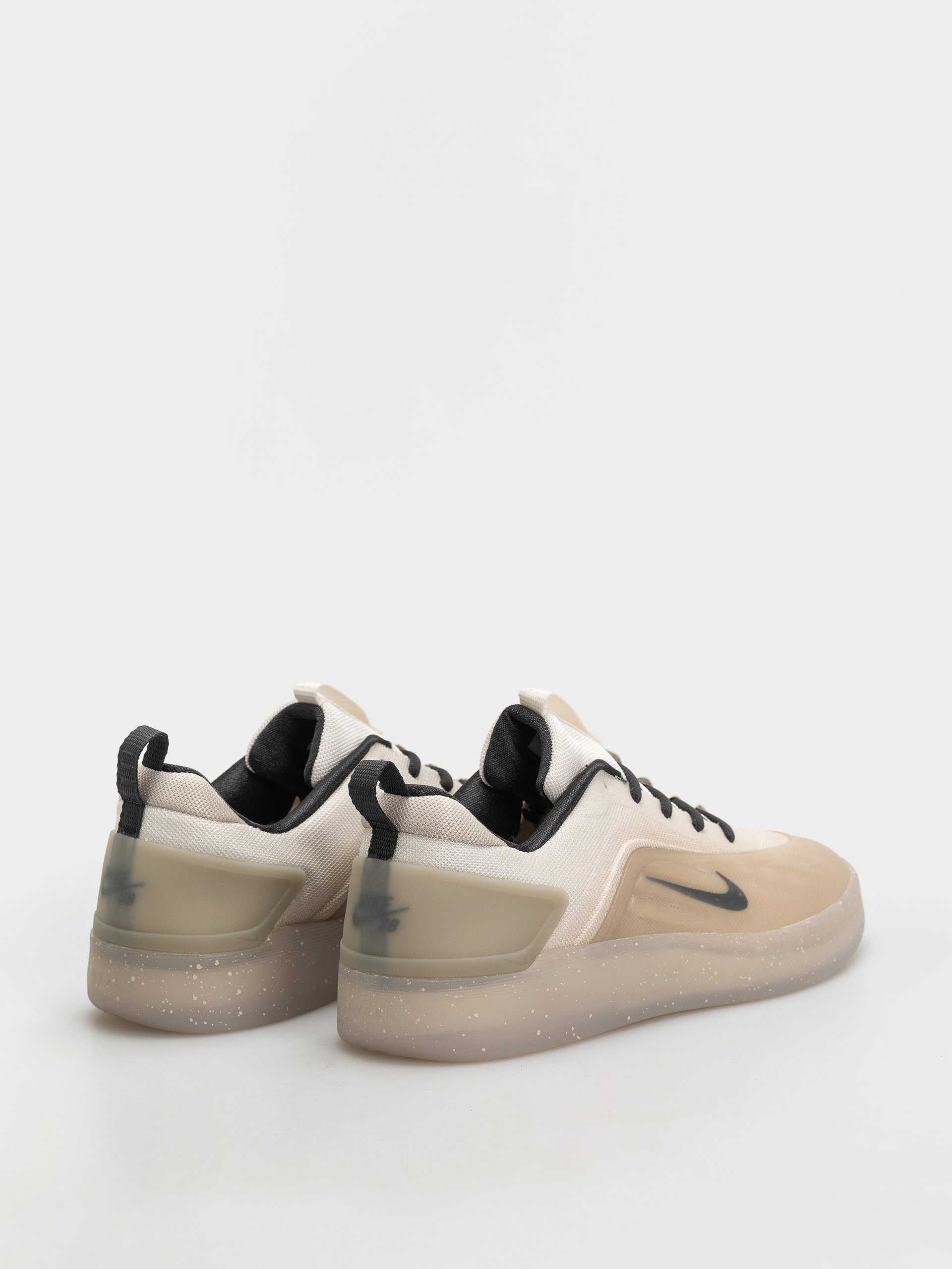 Boty Nike SB Zoom Nyjah 4 (desert khaki/dk smoke grey)