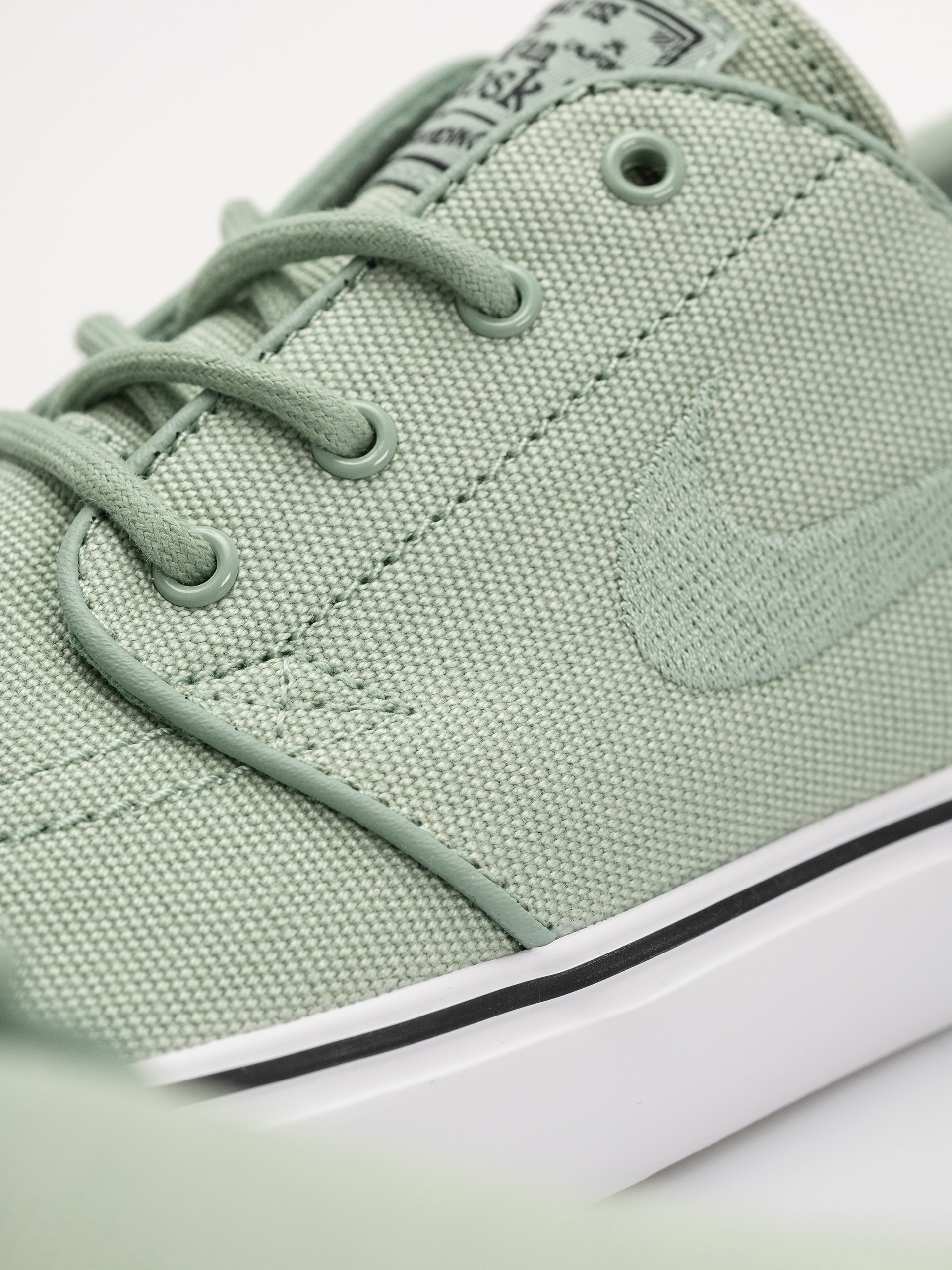 Boty Nike SB Zoom Janoski OG+ Canvas (steam/steam/white/gum light brown)