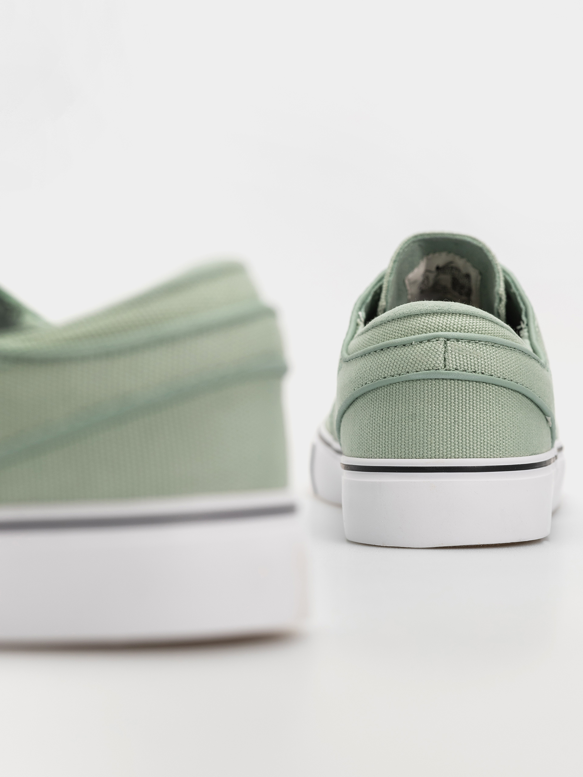 Boty Nike SB Zoom Janoski OG+ Canvas (steam/steam/white/gum light brown)