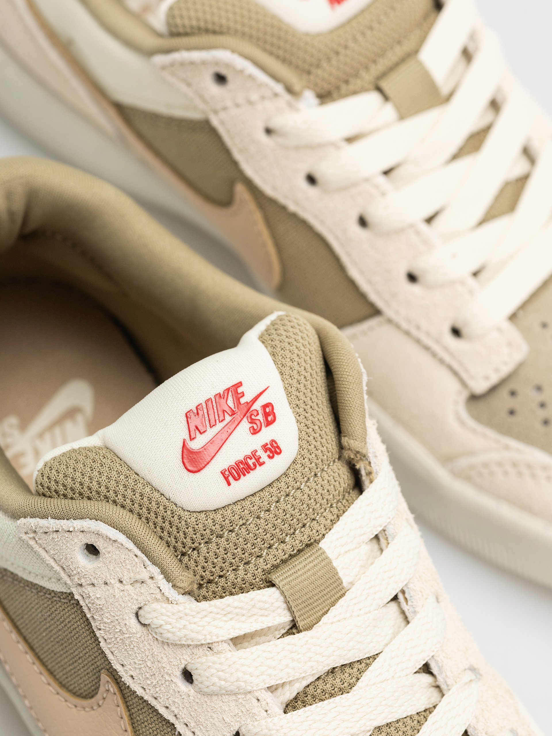 Boty Nike SB Force 58 (coconut milk/linen/neutral olive)