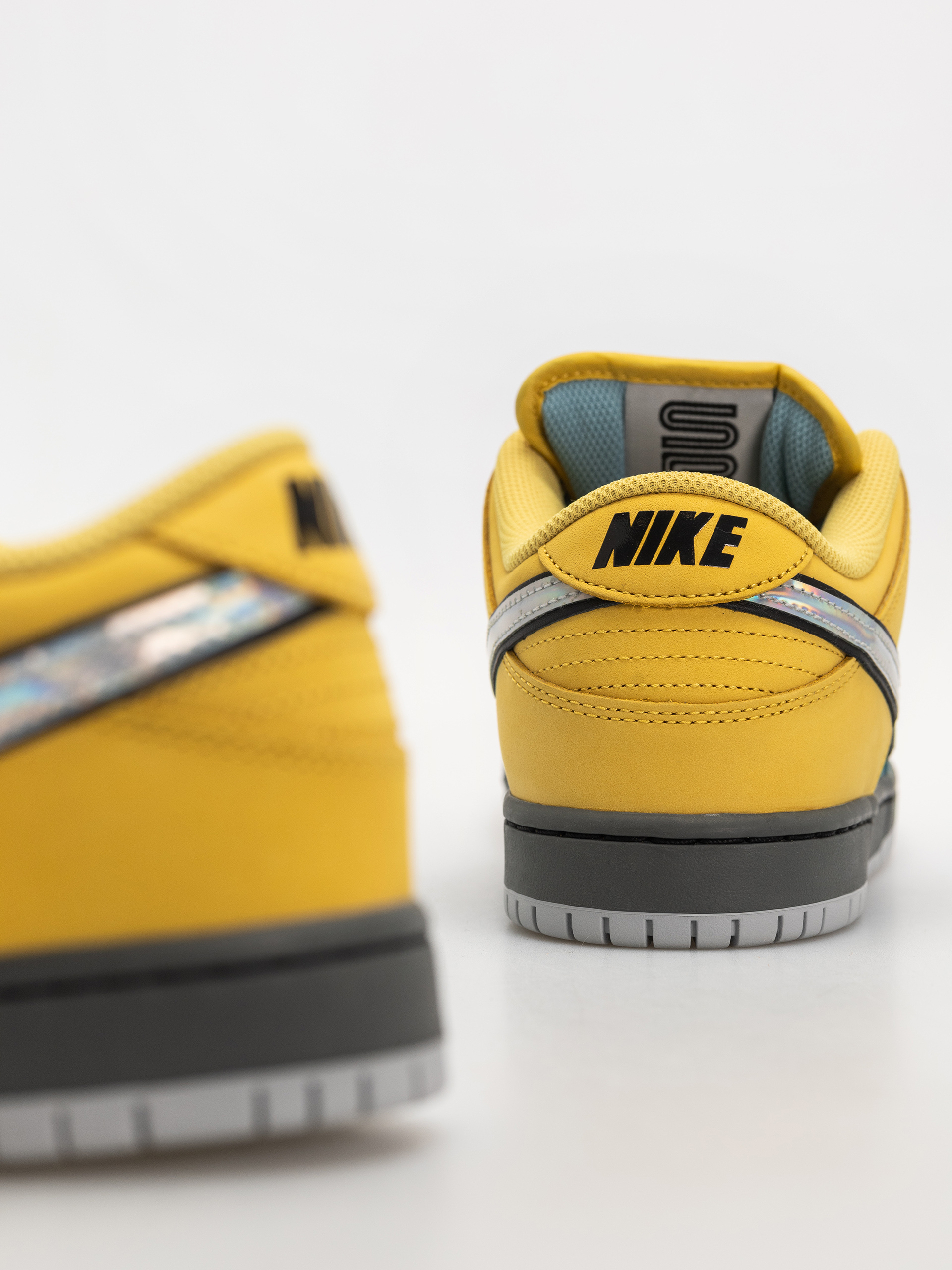 Boty Nike SB Dunk Low Pro (lightening/wolf grey/denim turq)