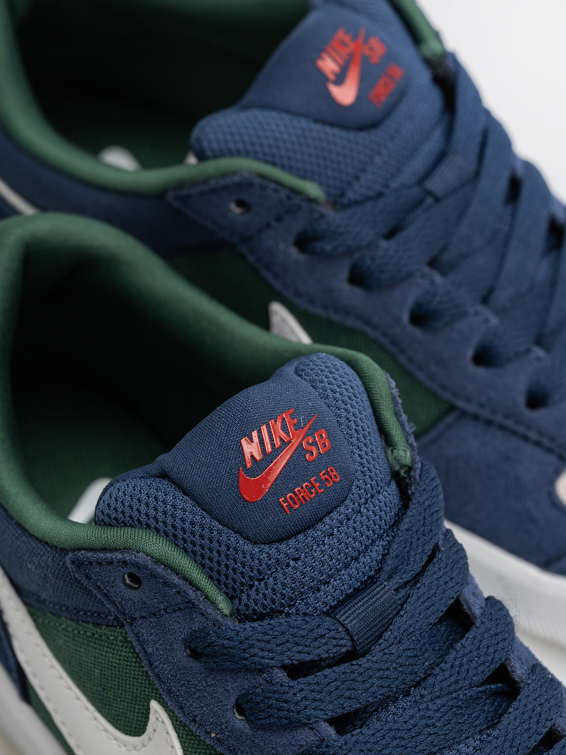 Boty Nike SB Force 58 (navy/summit white/noble green/white)