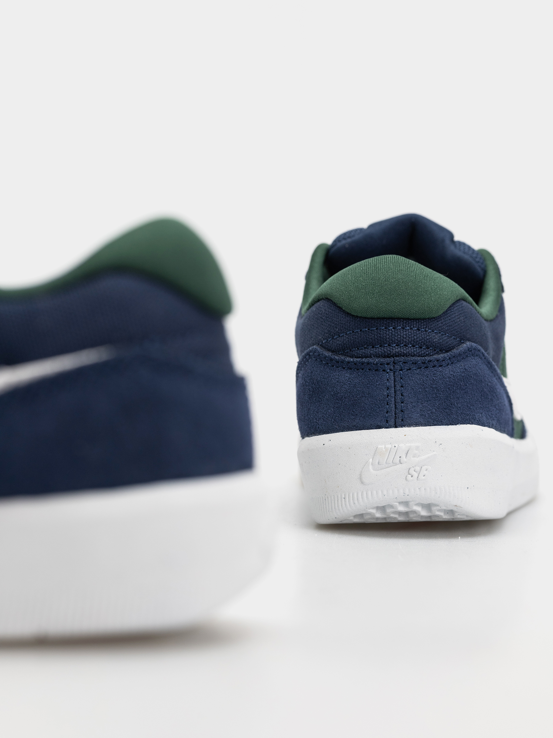 Boty Nike SB Force 58 (navy/summit white/noble green/white)
