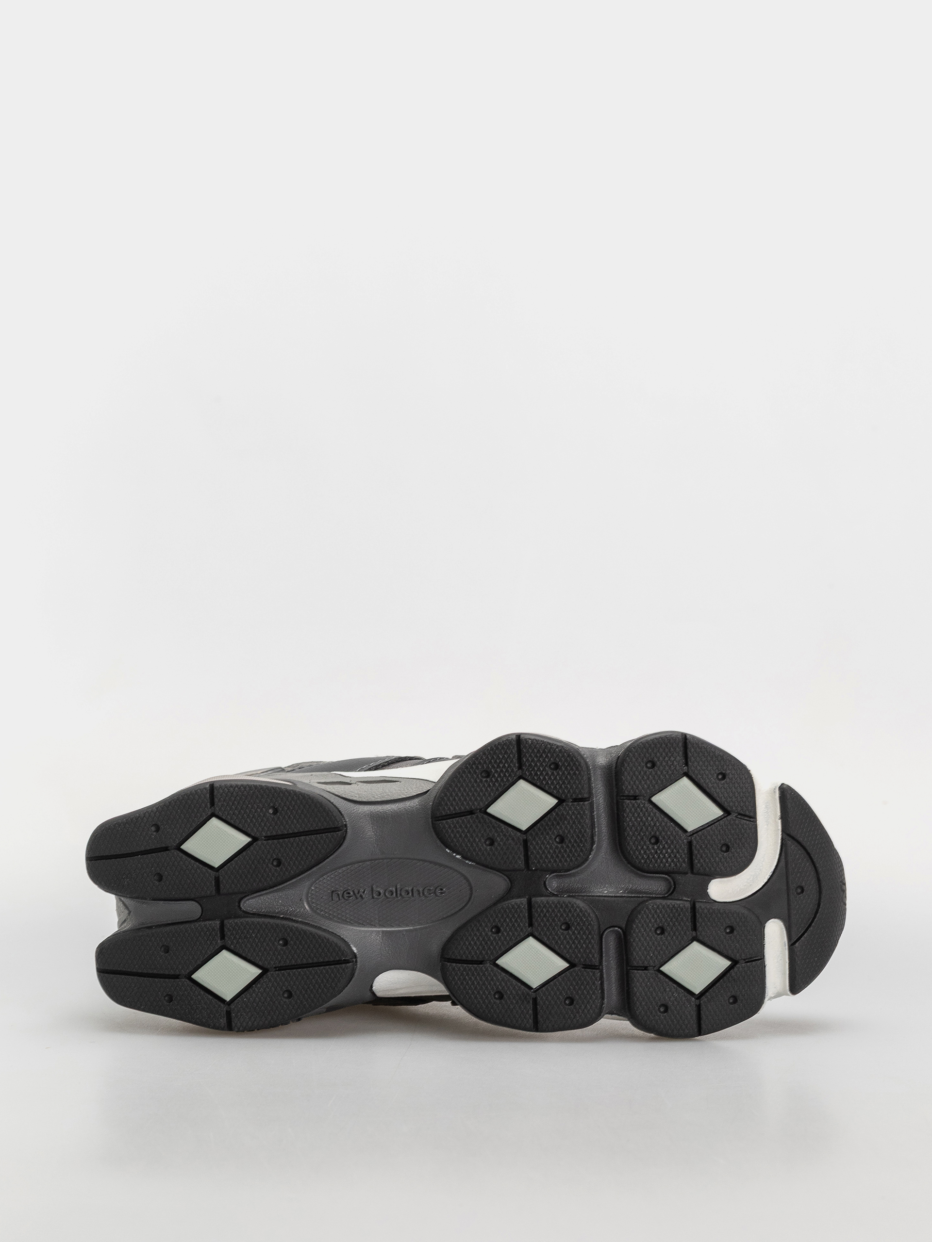 Boty New Balance 9060 JR (magnet/faded black)