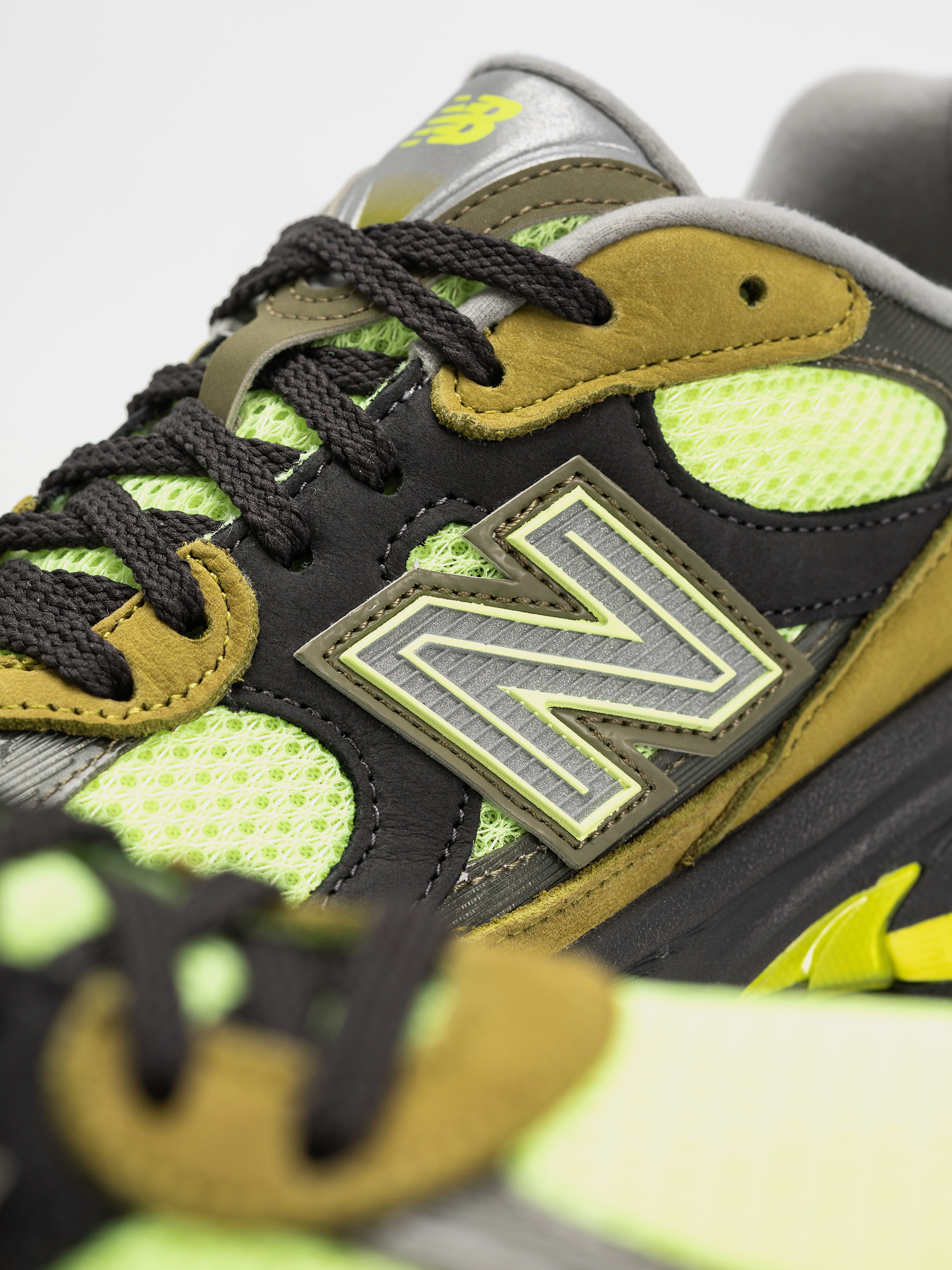 Boty New Balance 2010 (sea moss/afterglow/alkaline green)