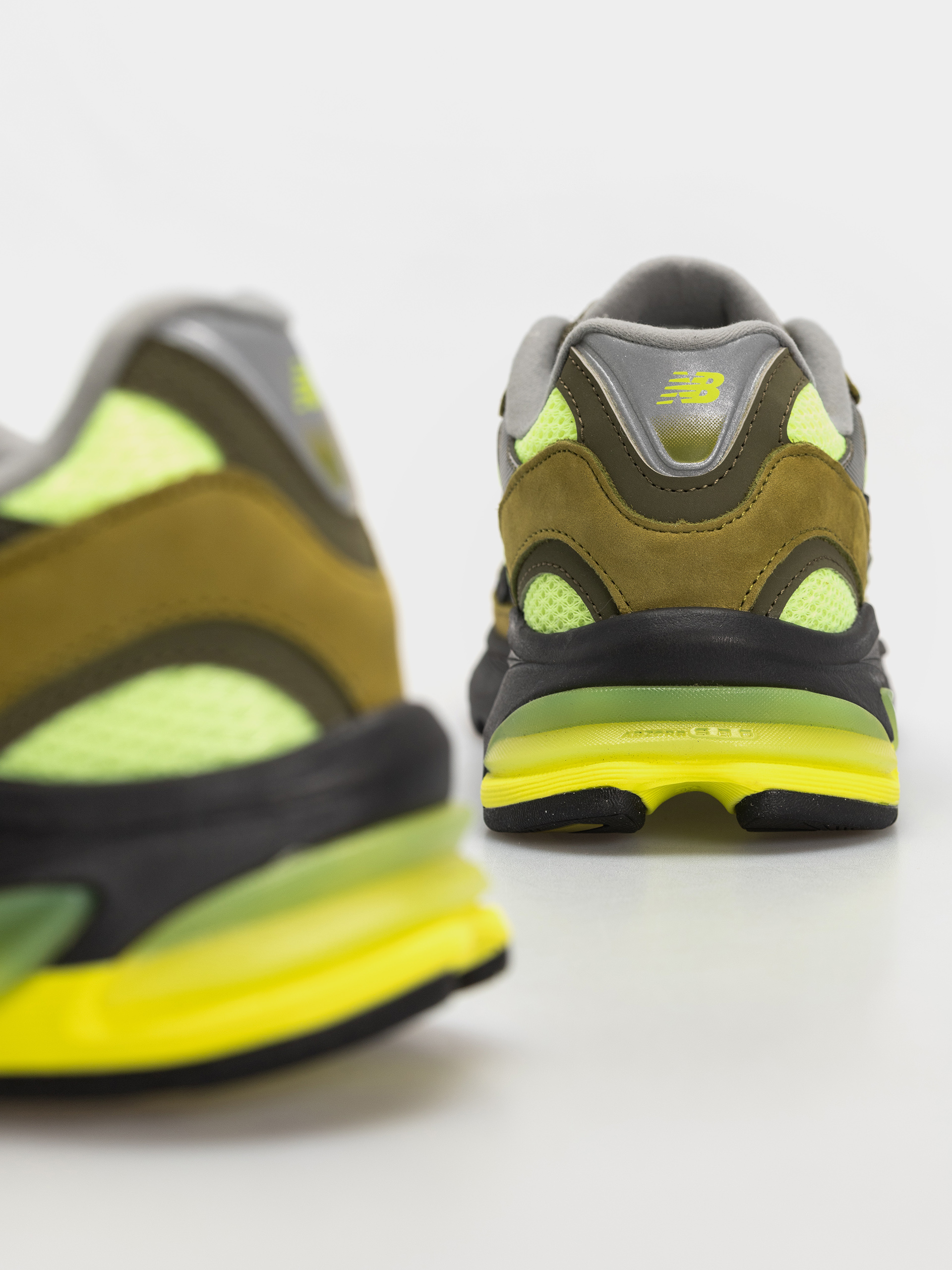 Boty New Balance 2010 (sea moss/afterglow/alkaline green)