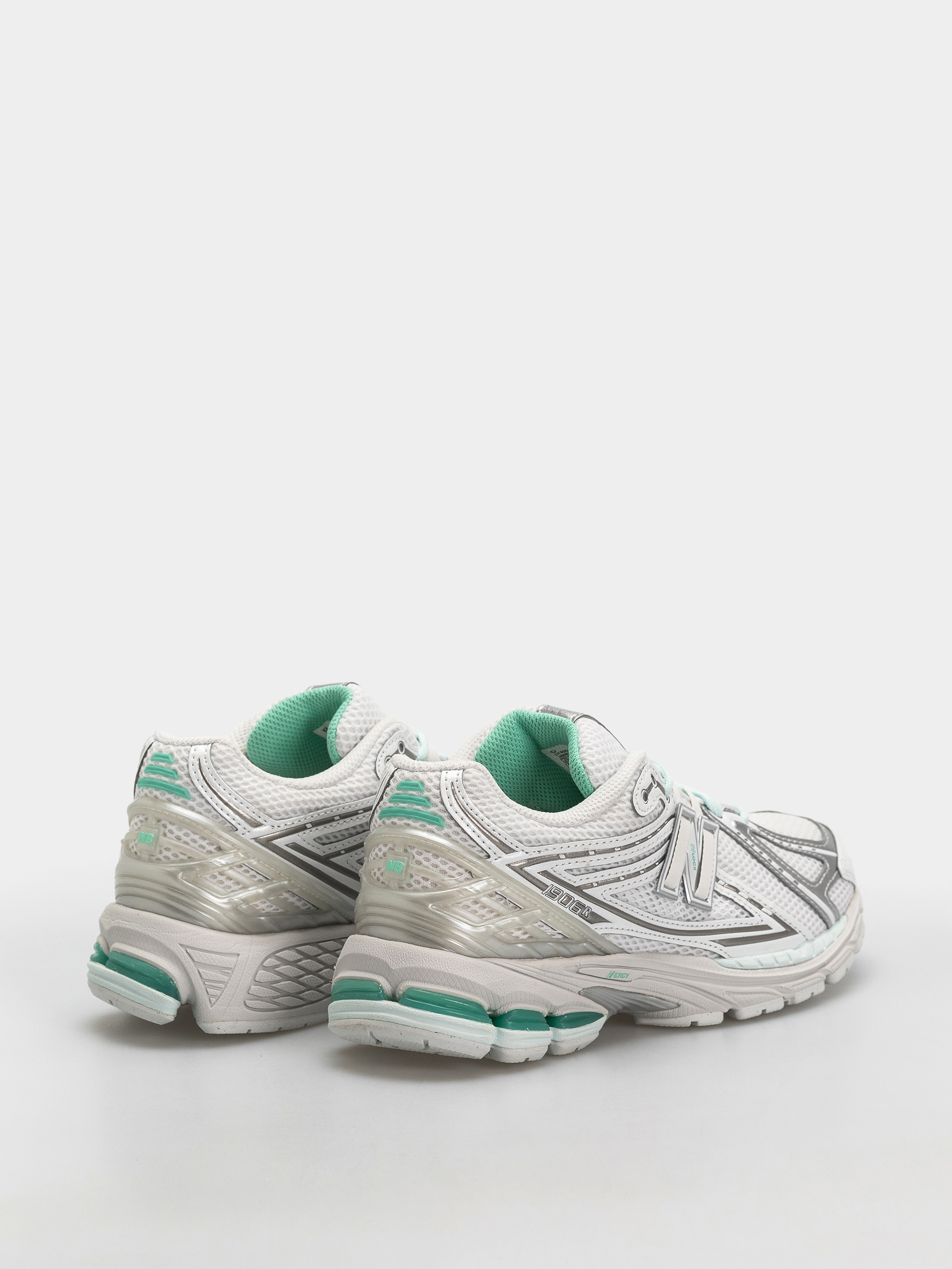 Boty New Balance 1906 (103 white/deep end)
