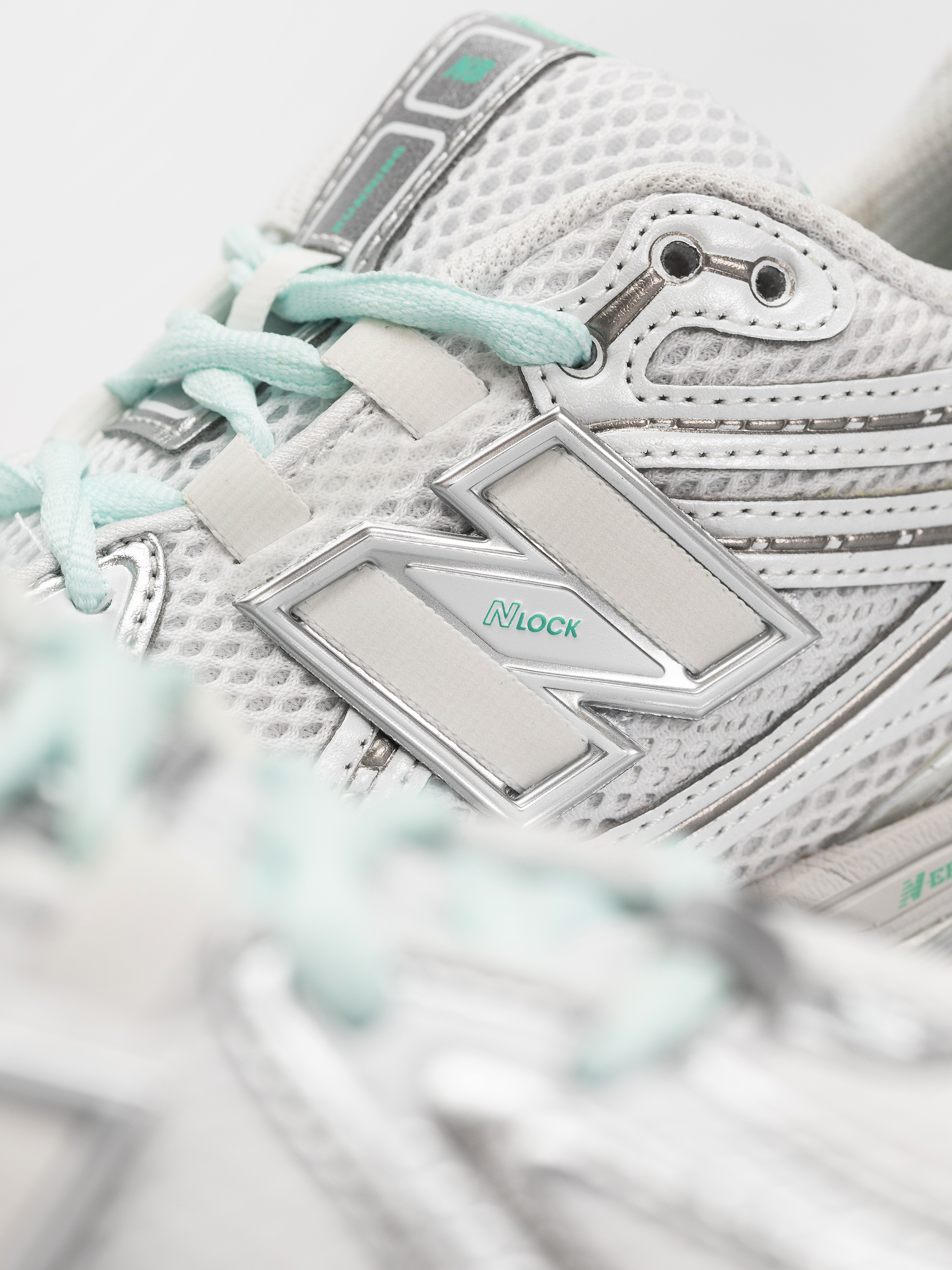 Boty New Balance 1906 (103 white/deep end)