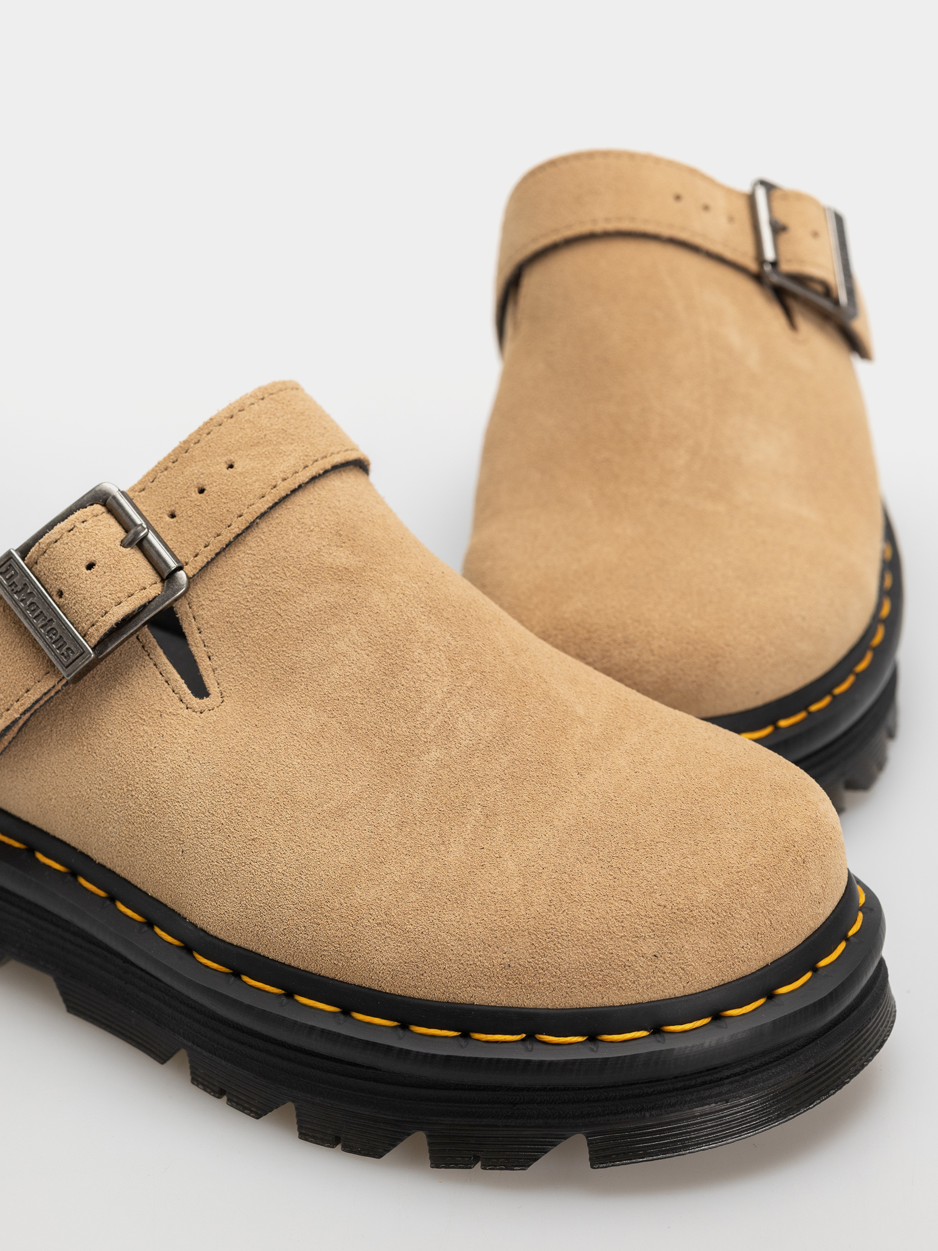 Boty Dr. Martens ZebZag Mule (savannah tan suede)
