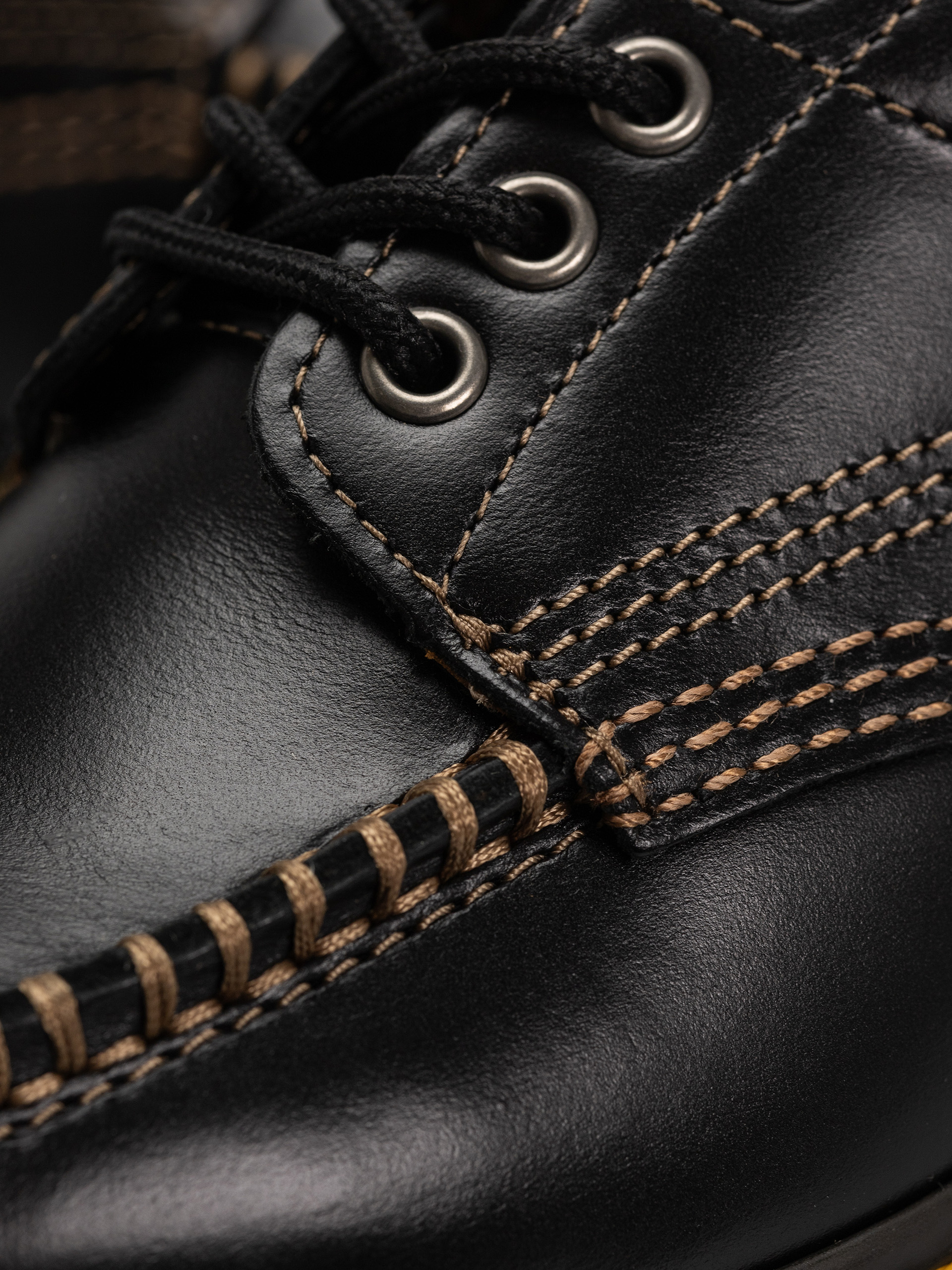 Boty Dr. Martens Lowell (black analine)