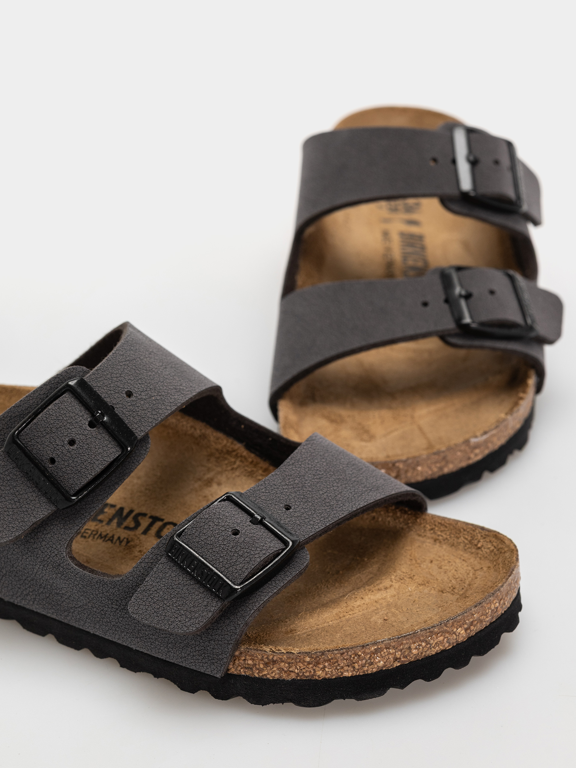 Plážovky Birkenstock Arizona Birkibuc Narrow (velvet gray/black)