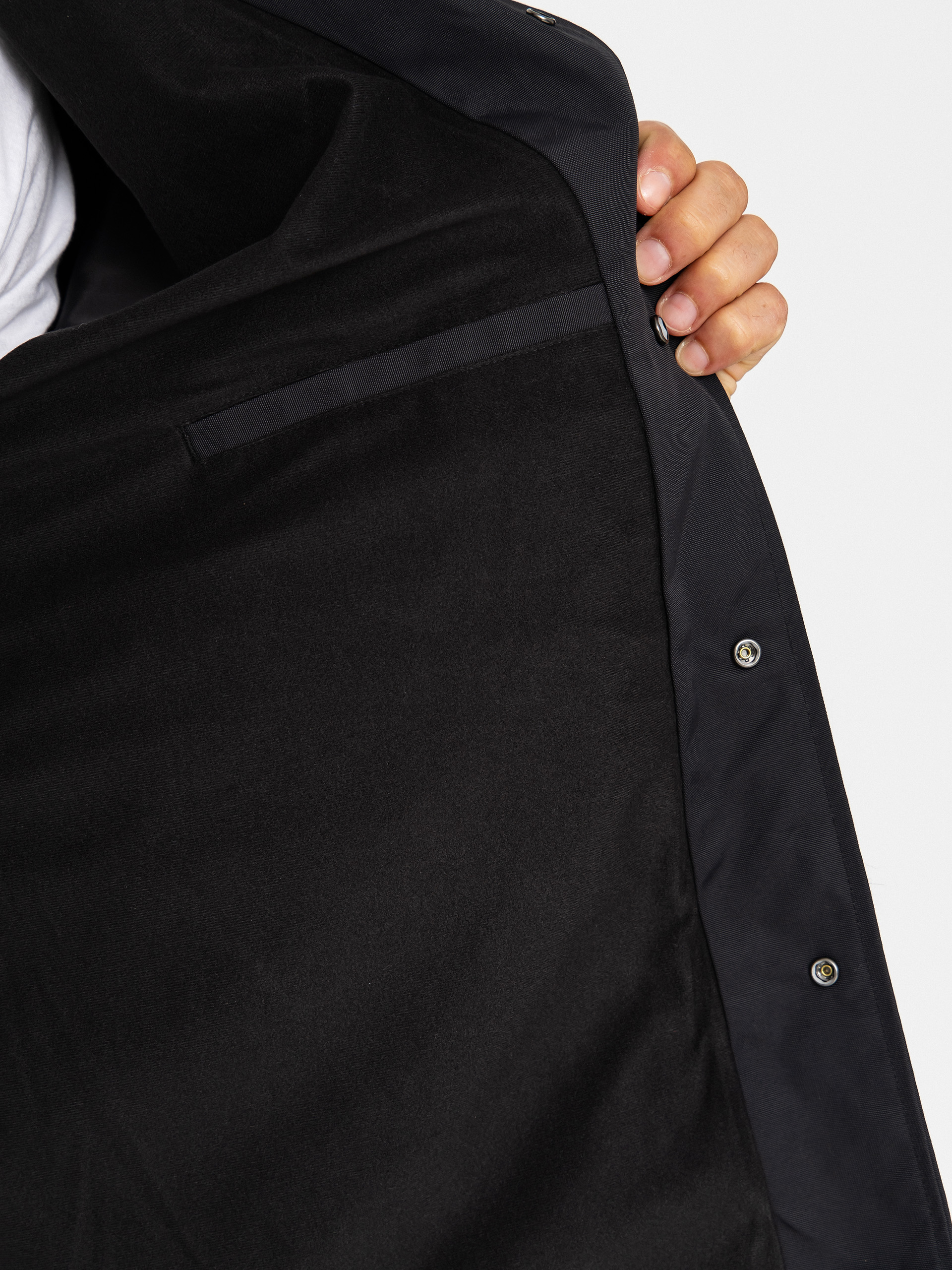 Bunda Deus Ex Machina Strata Coach (black)