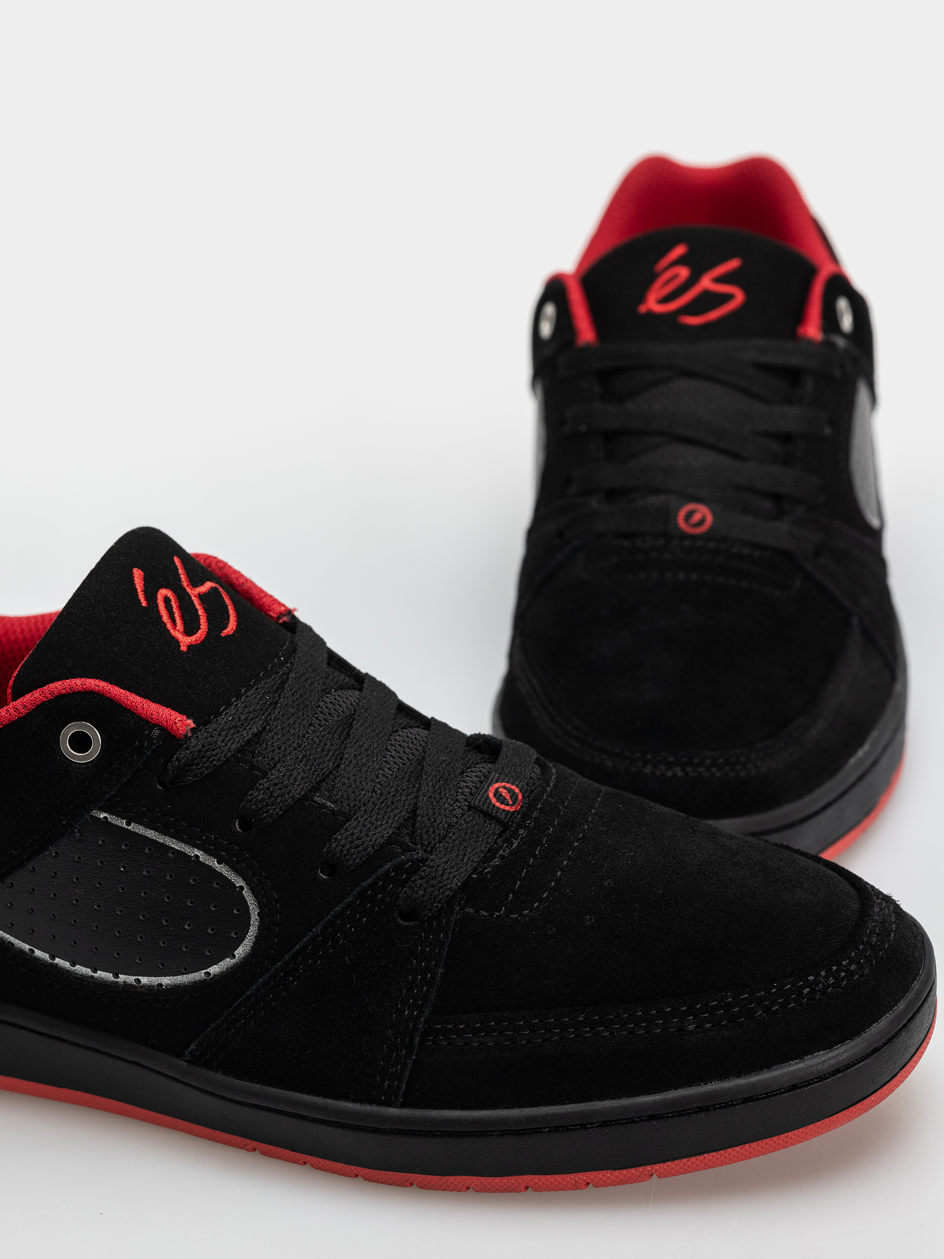 Boty eS Accel Slim (black/black/silver)