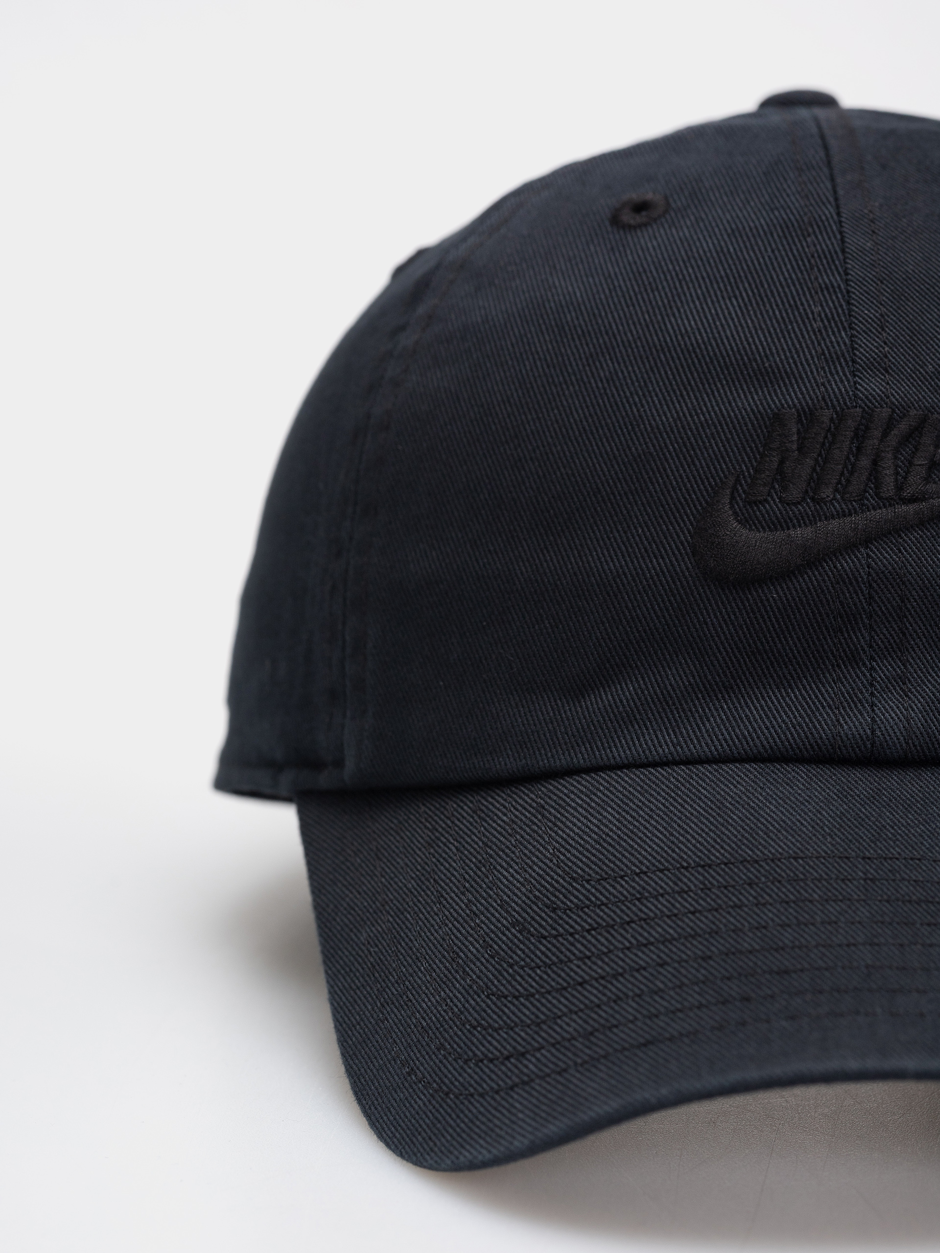 Kšiltovka  Nike SB Club (black/black)
