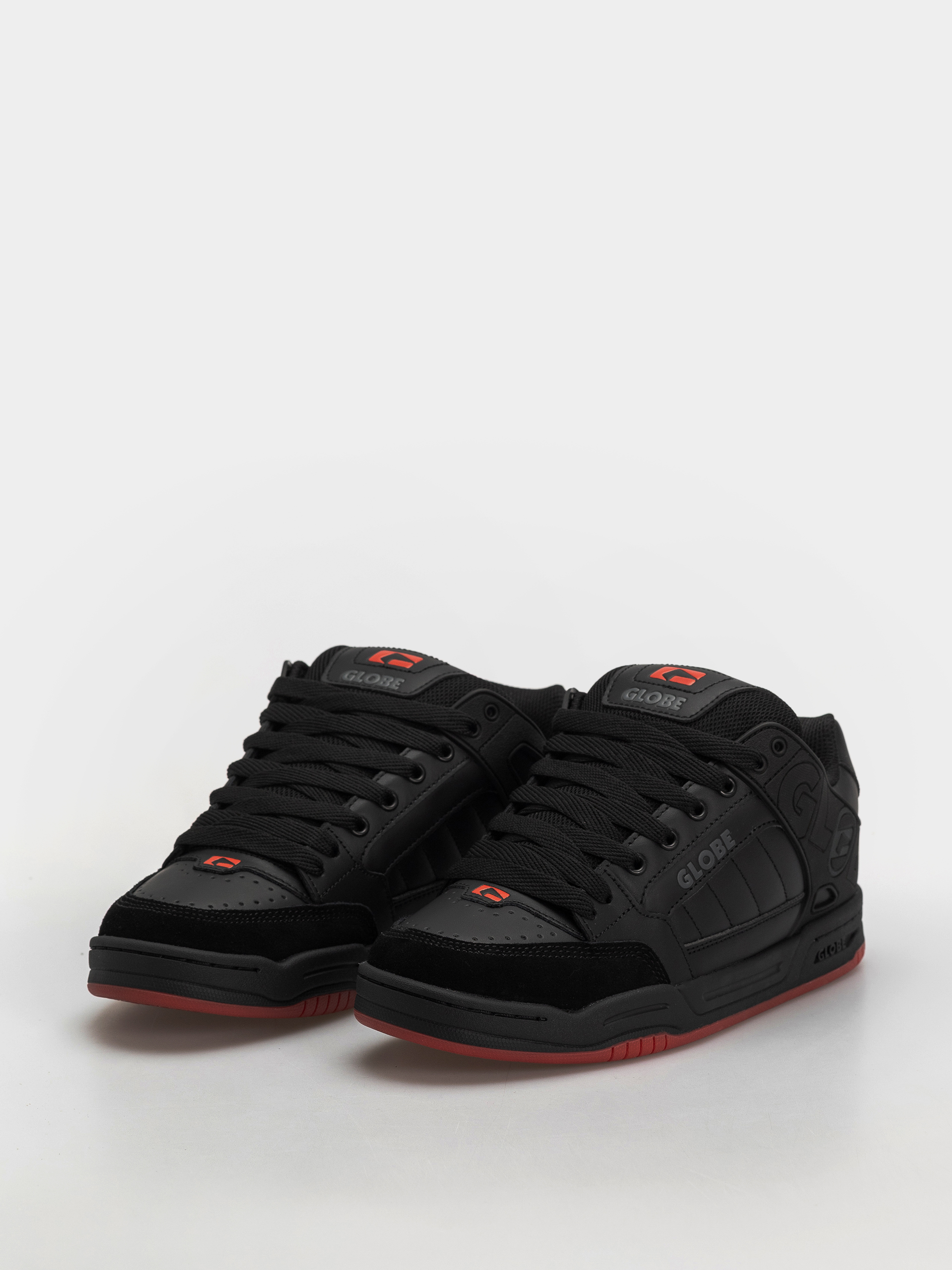 Boty Globe Tilt (black/red/charcoal)