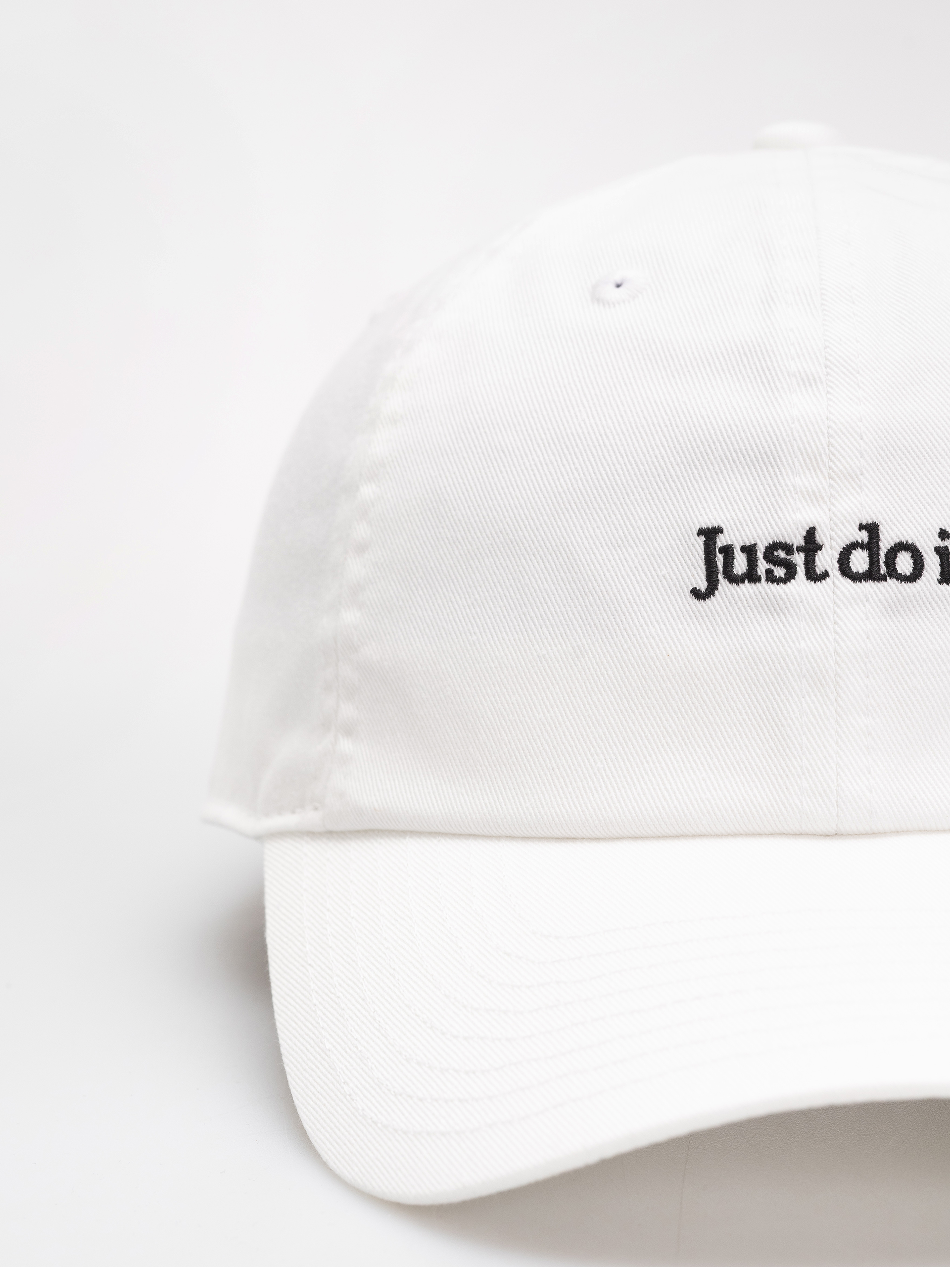 Kšiltovka  Nike SB Club Just Do It (white/black)