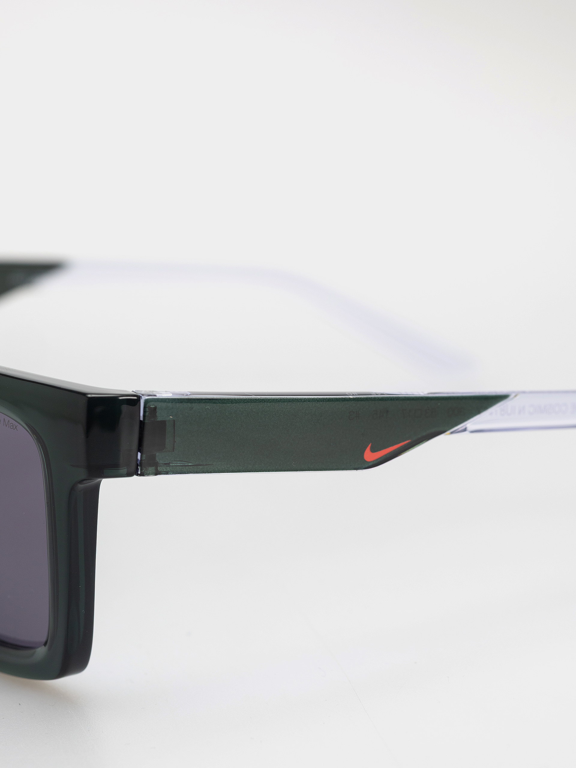 Sluneční brýle Nike Tide Cosmic (vintage green/violet)