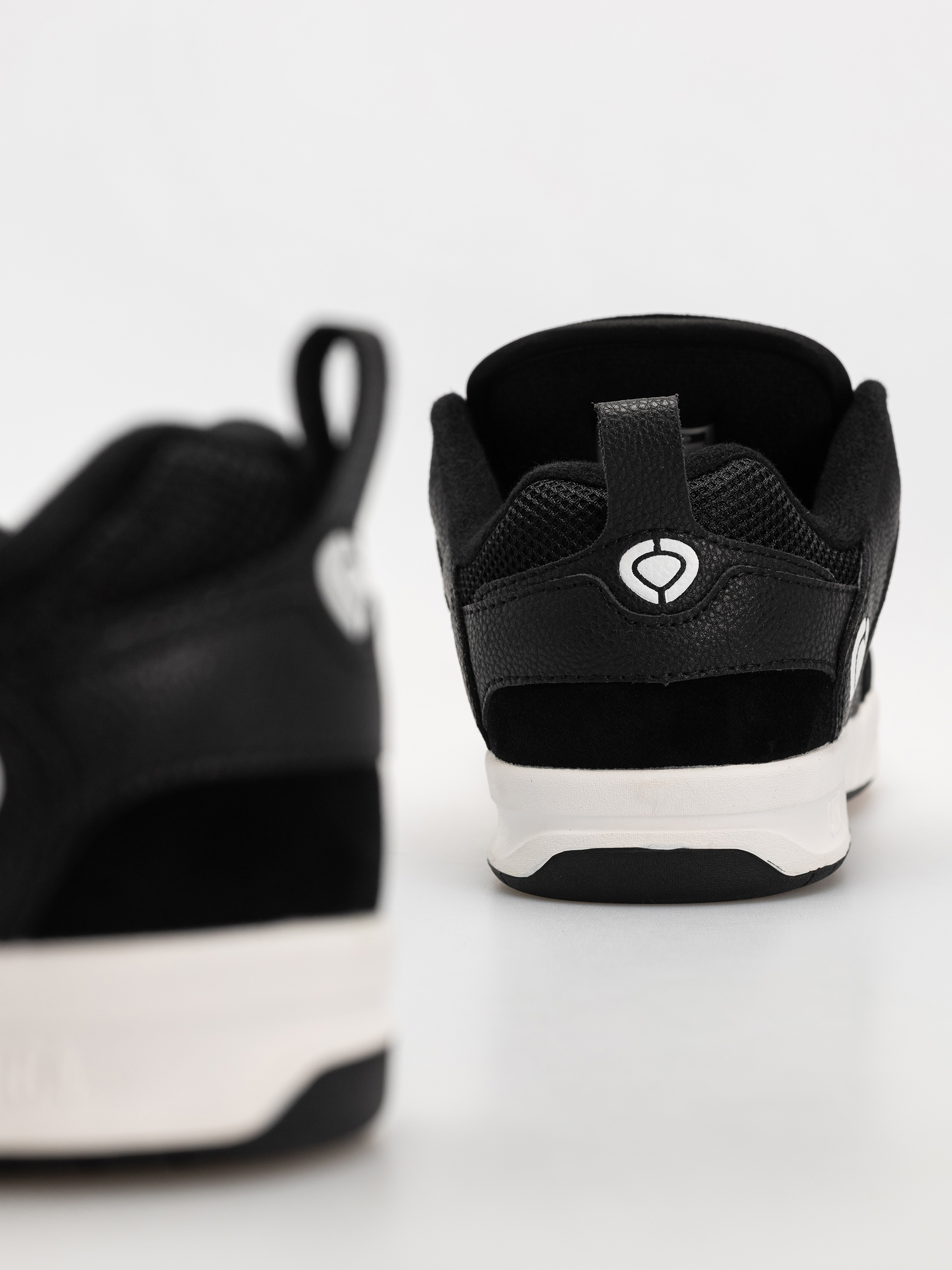 Boty Circa CX201R (black/black/white)