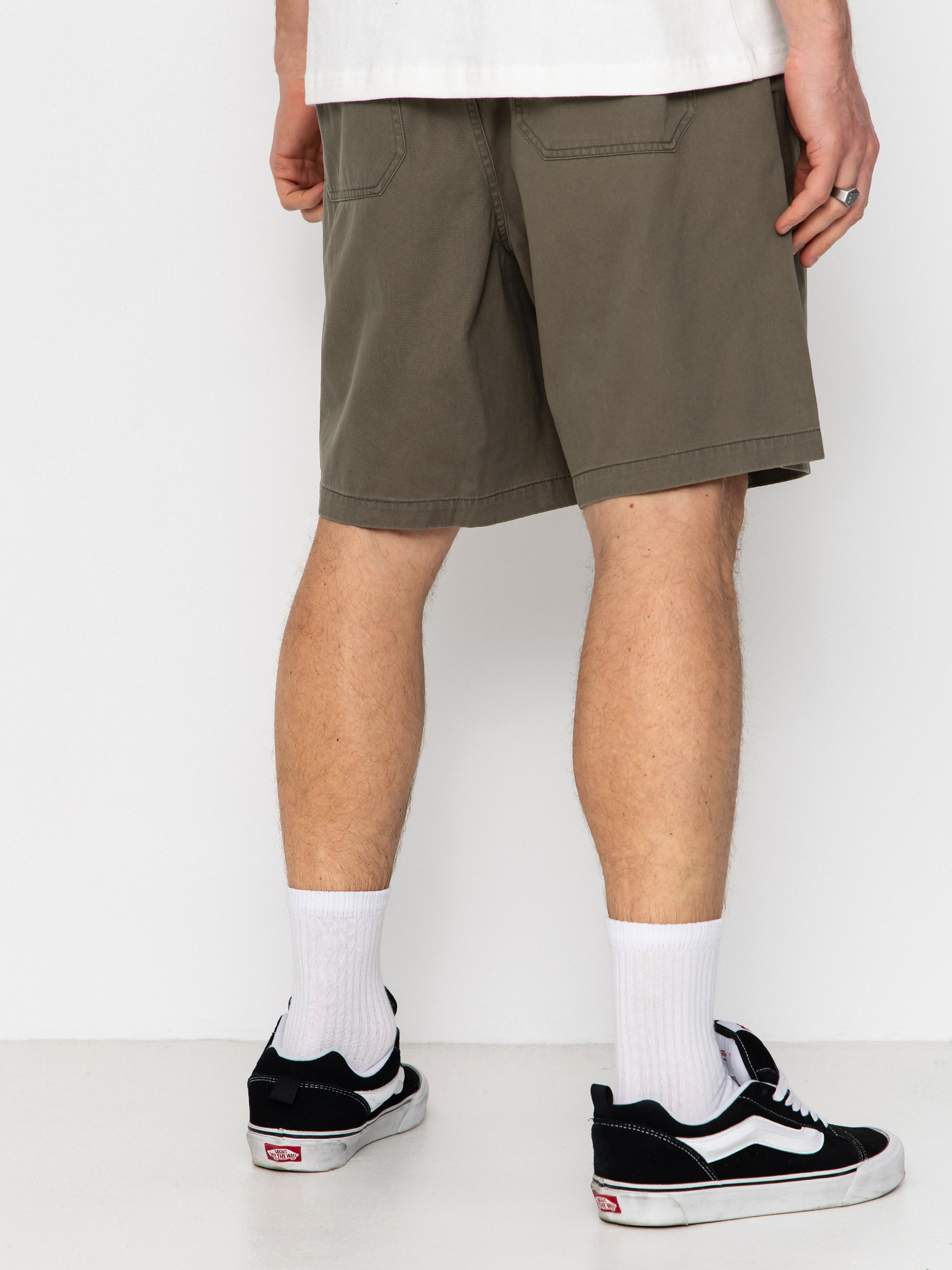 Kraťasy OBEY Theo Easy (smokey olive faded wash)