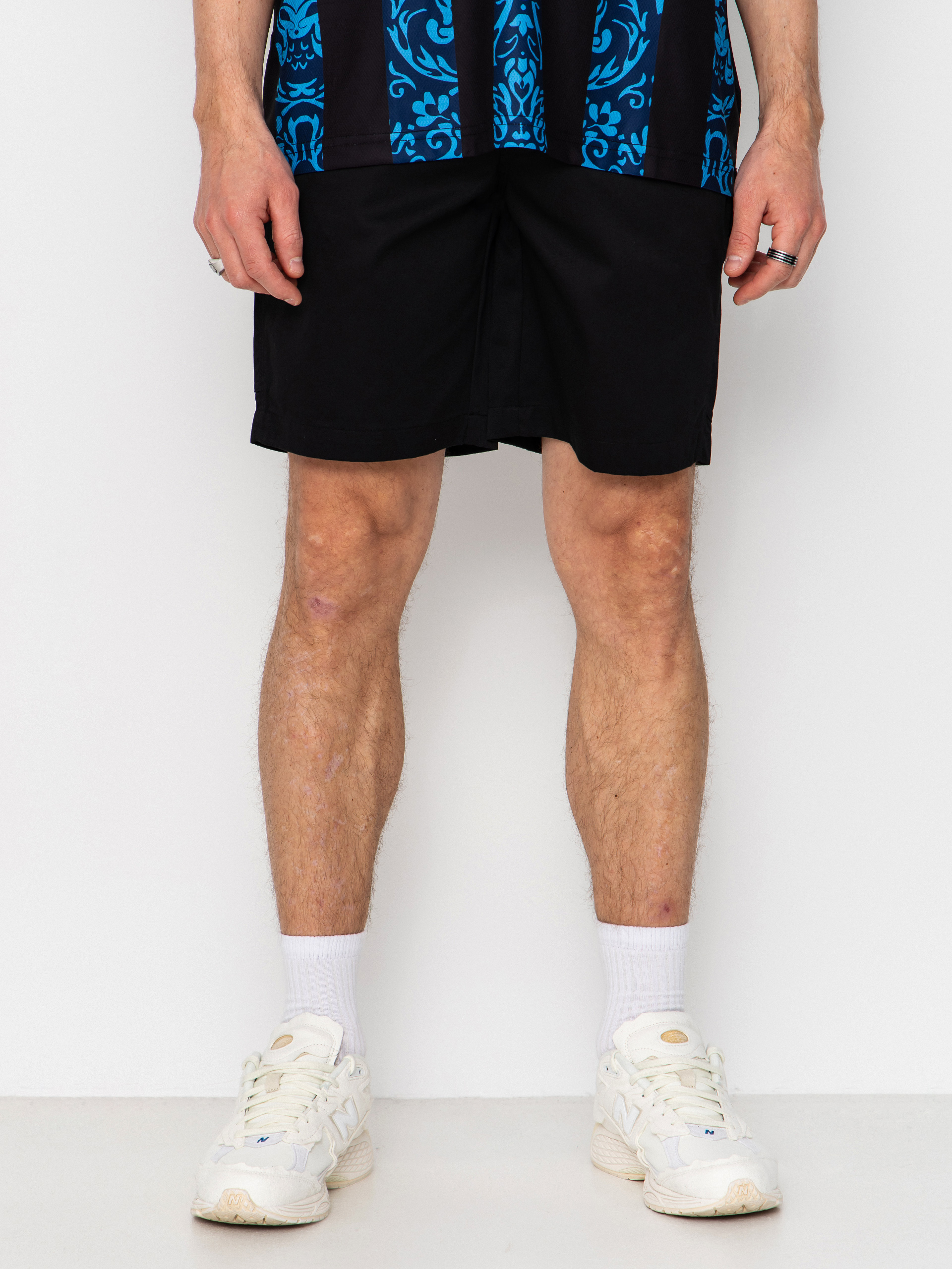 Kraťasy Deus Ex Machina Big Fella Service (black)