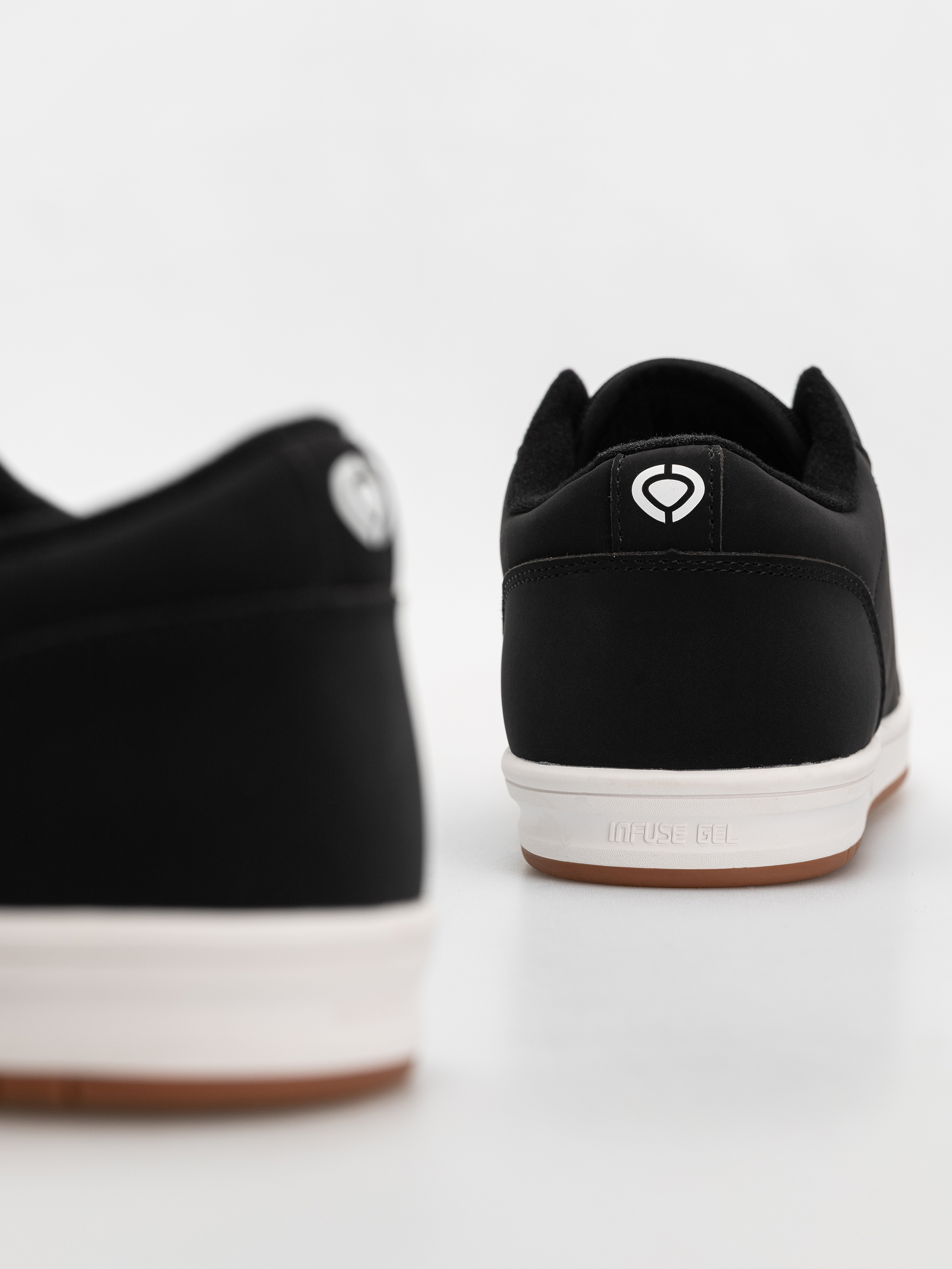 Boty Circa Cero Rx (black/white/gum)
