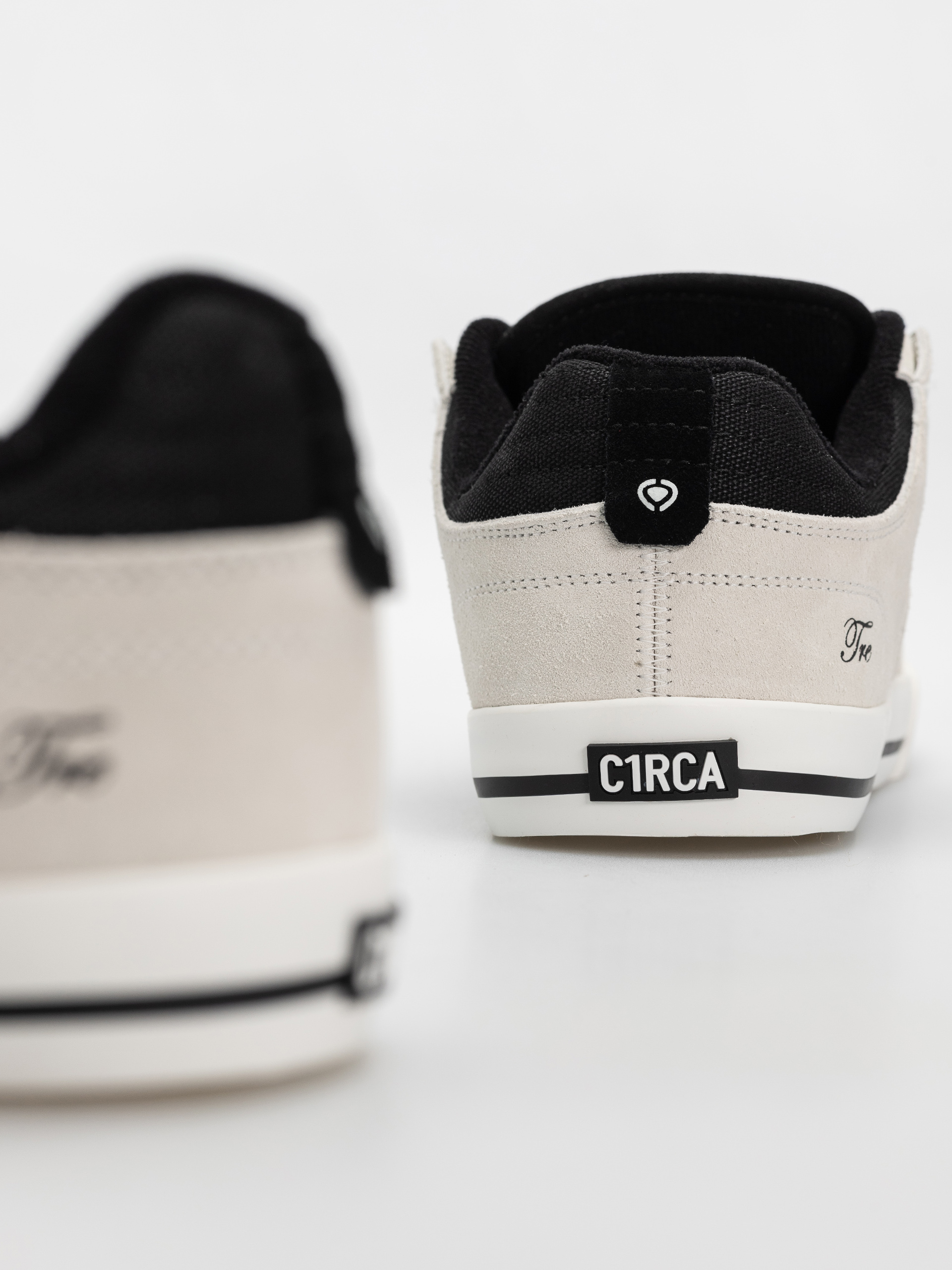 Boty Circa Tre (black/alyssum/white)