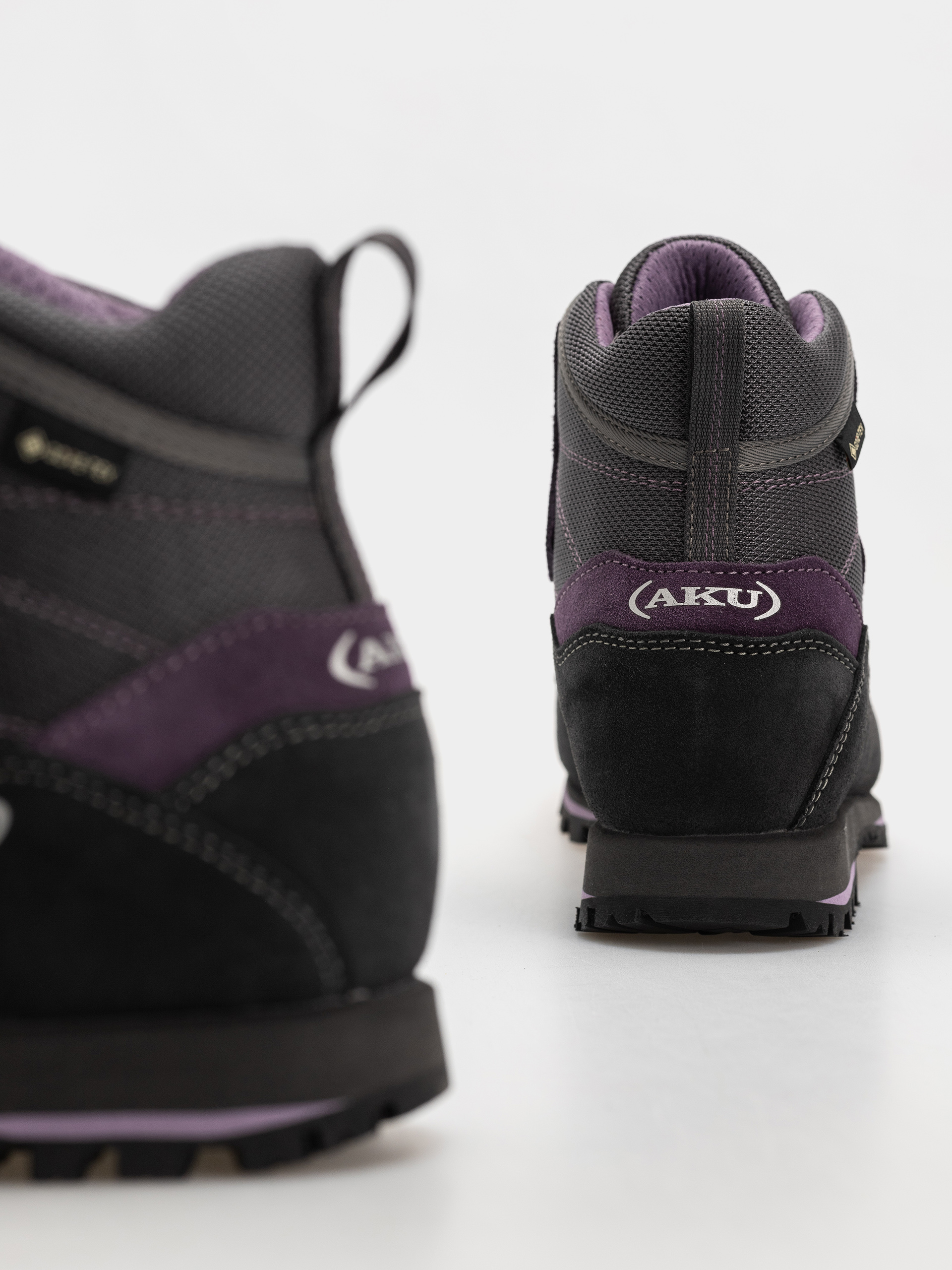 Boty AKU Trekker Lite III GTX Wmn (anthracite/violet)