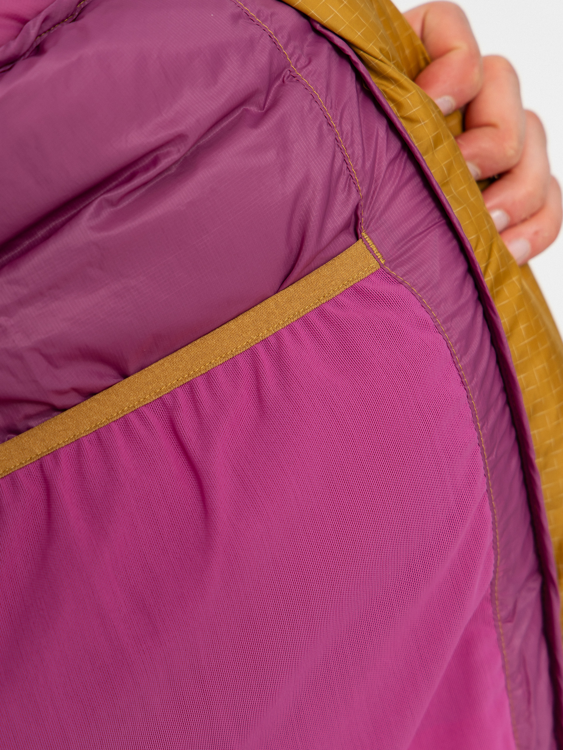 Bunda Patagonia Durable Down Parka Wmn (bobcat brown)