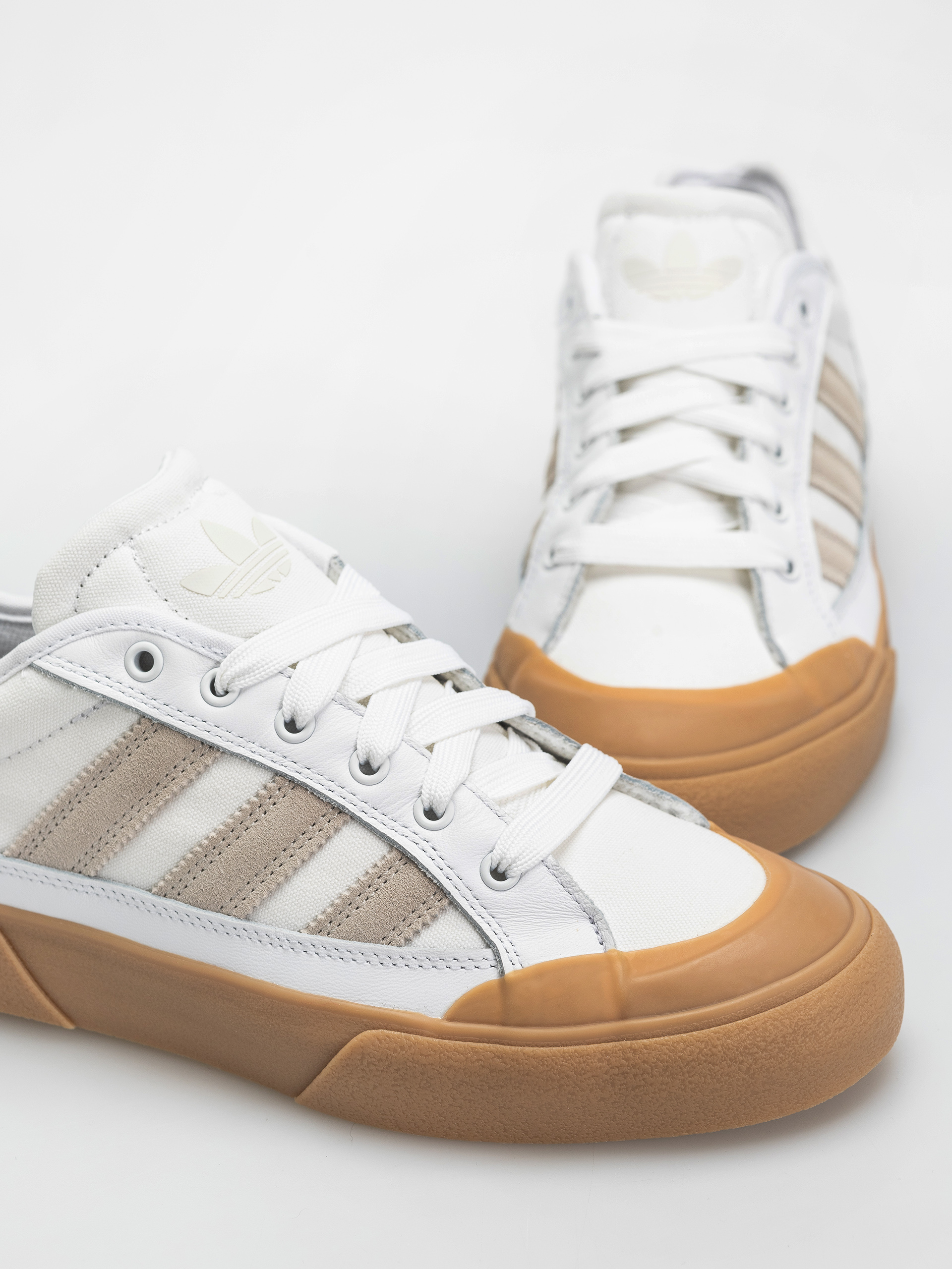 Boty adidas Court Tns Premiere (ftwwht/crywht/gum4)