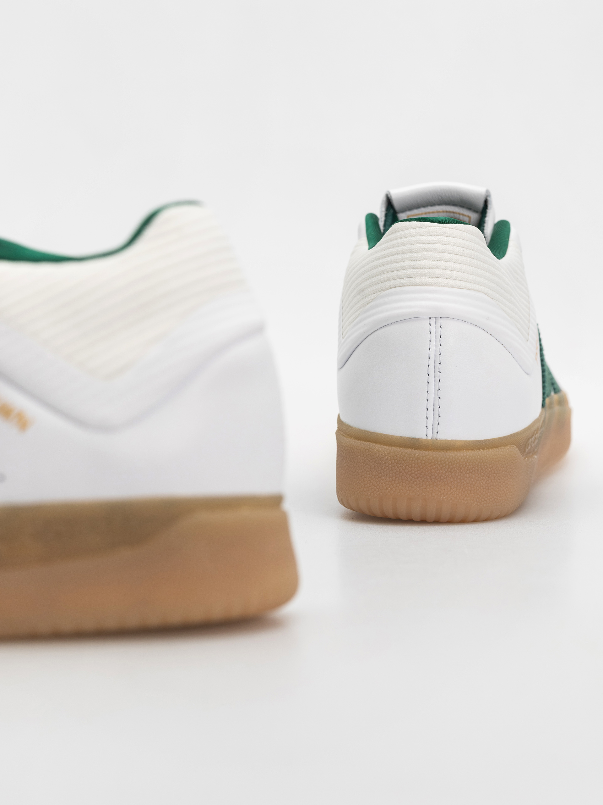 Boty adidas Tyshawn (ftwwht/cgreen/gum4)