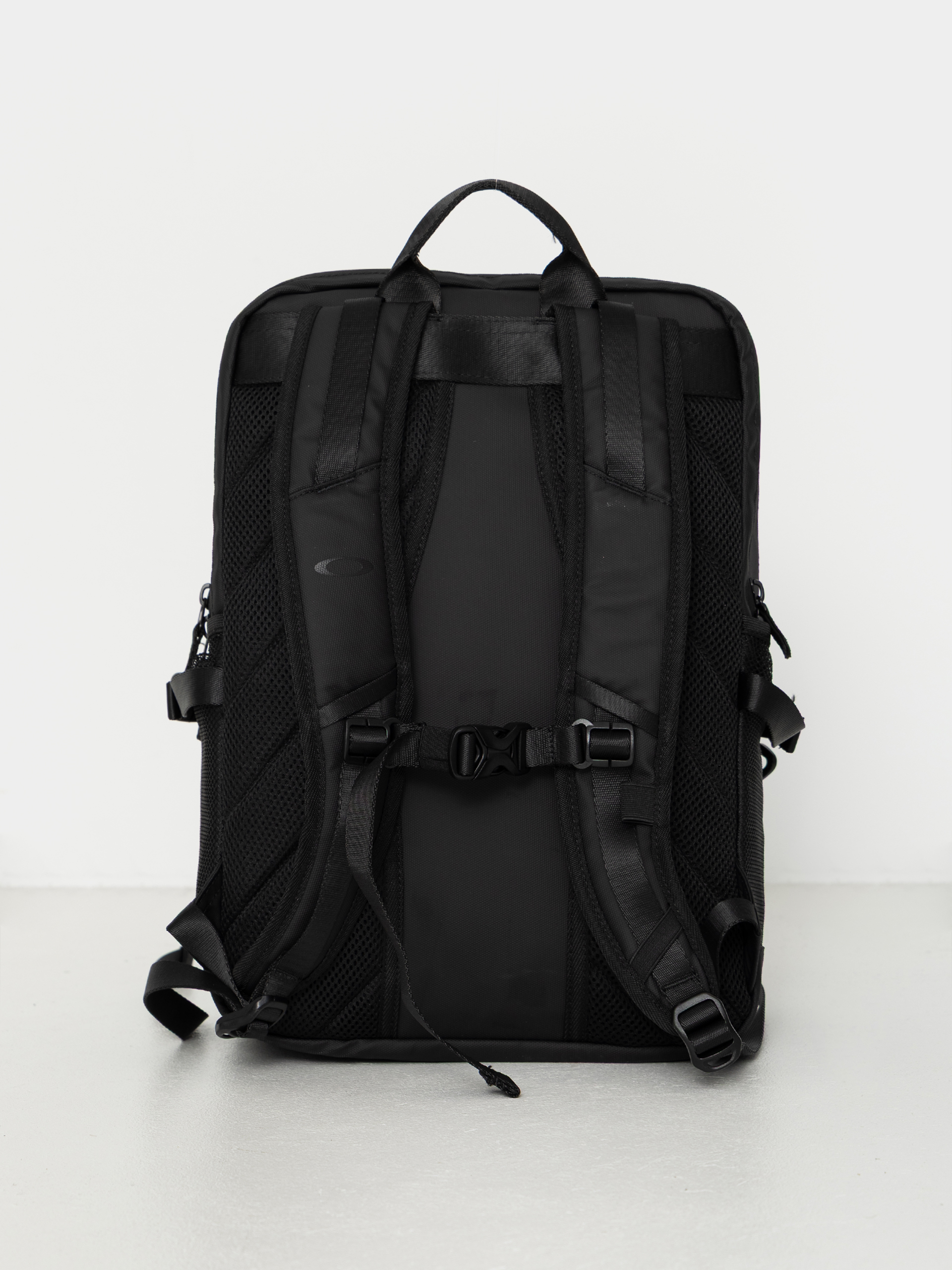 Batoh Oakley Rover Laptop (blackout)