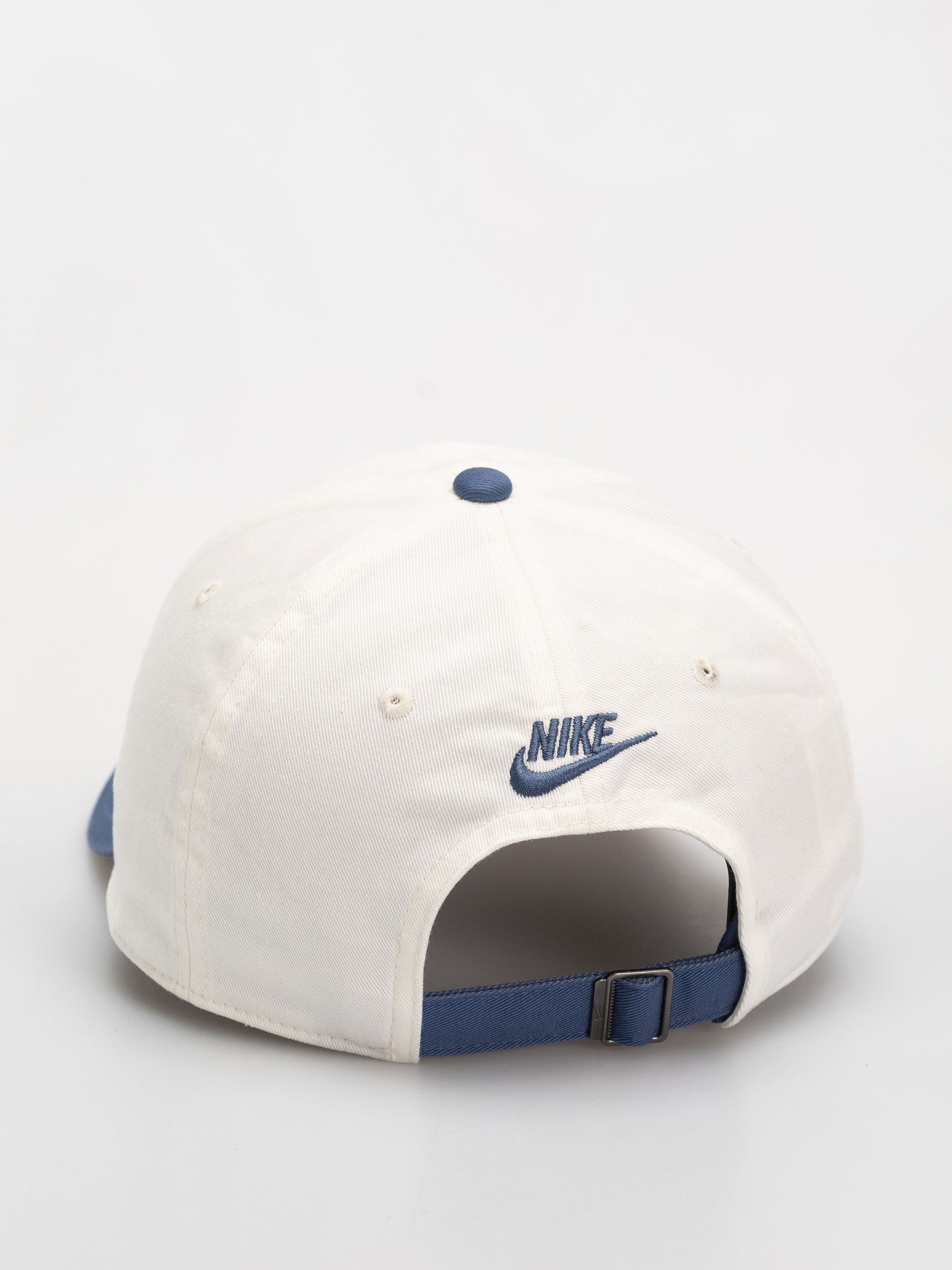 Kšiltovka  Nike SB Club Just Do It (sail/mystic navy/mystic navy)