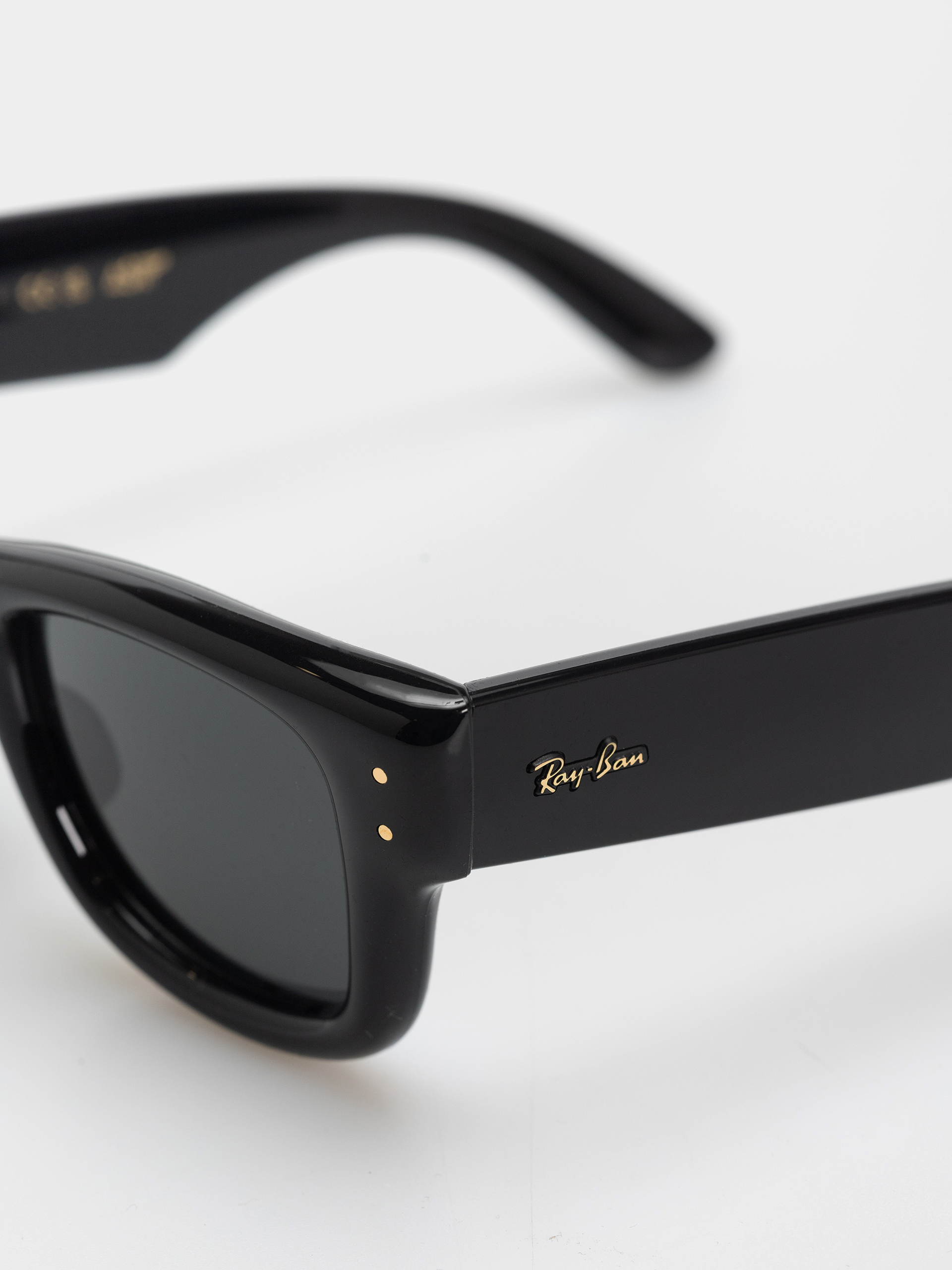 Sluneční brýle Ray-Ban Wayfarer Puffer (polerowany czarny/ultra czarny)