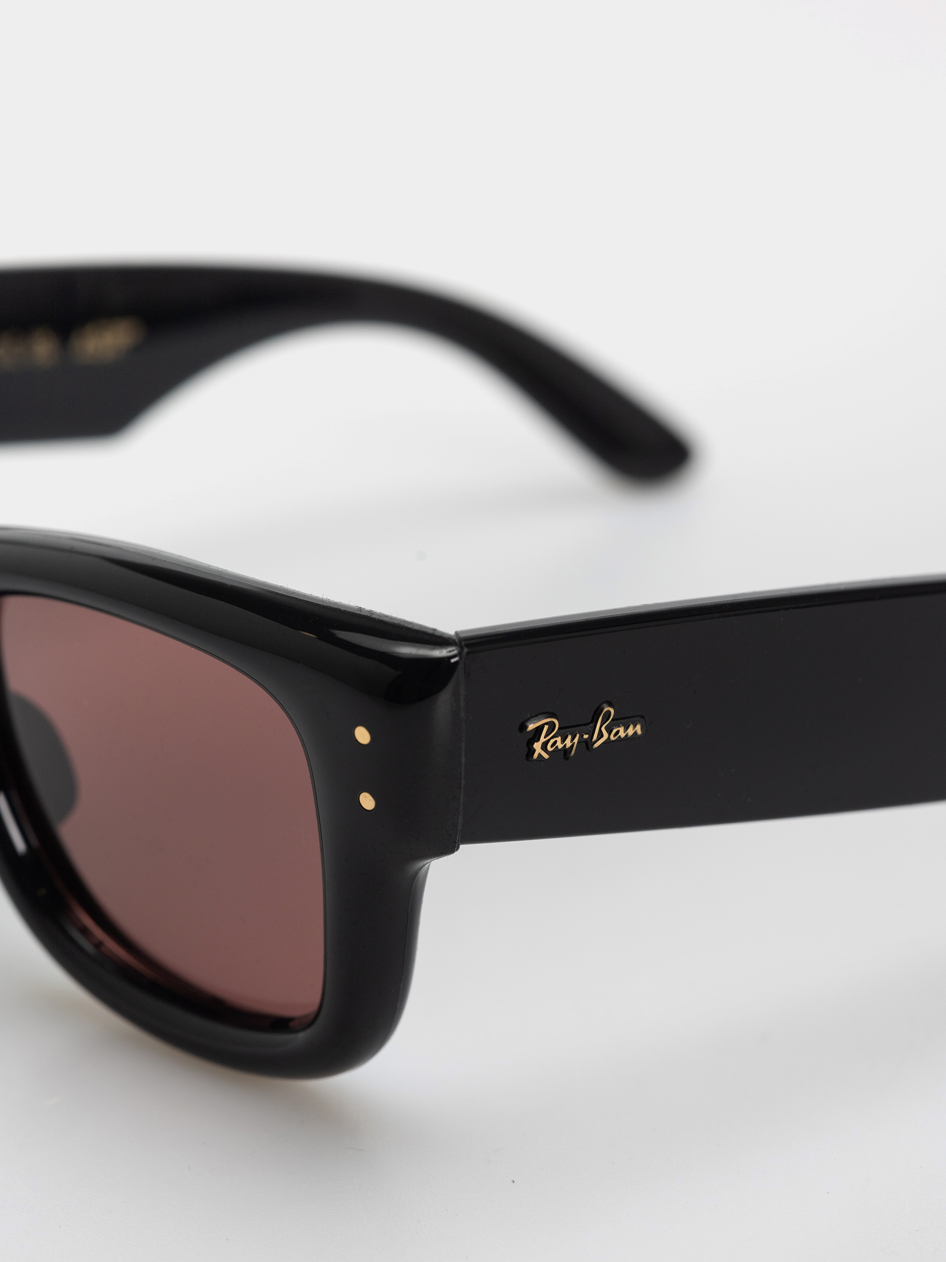 Sluneční brýle Ray-Ban Wayfarer Puffer (polerowany czarny/ciemnofioletowe)