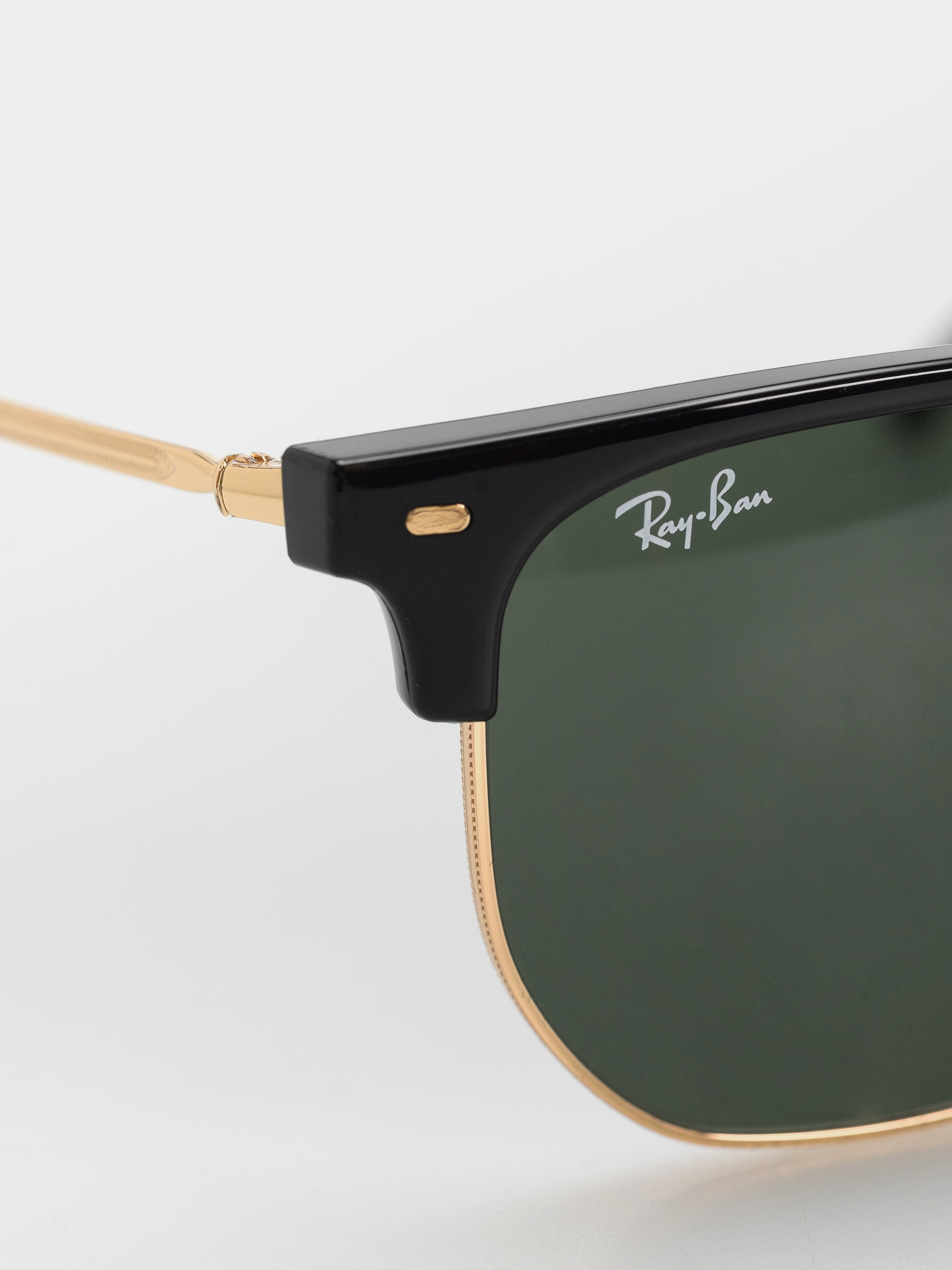 Sluneční brýle Ray-Ban New Clubmaster (polerowany czarno-złote/zielony)