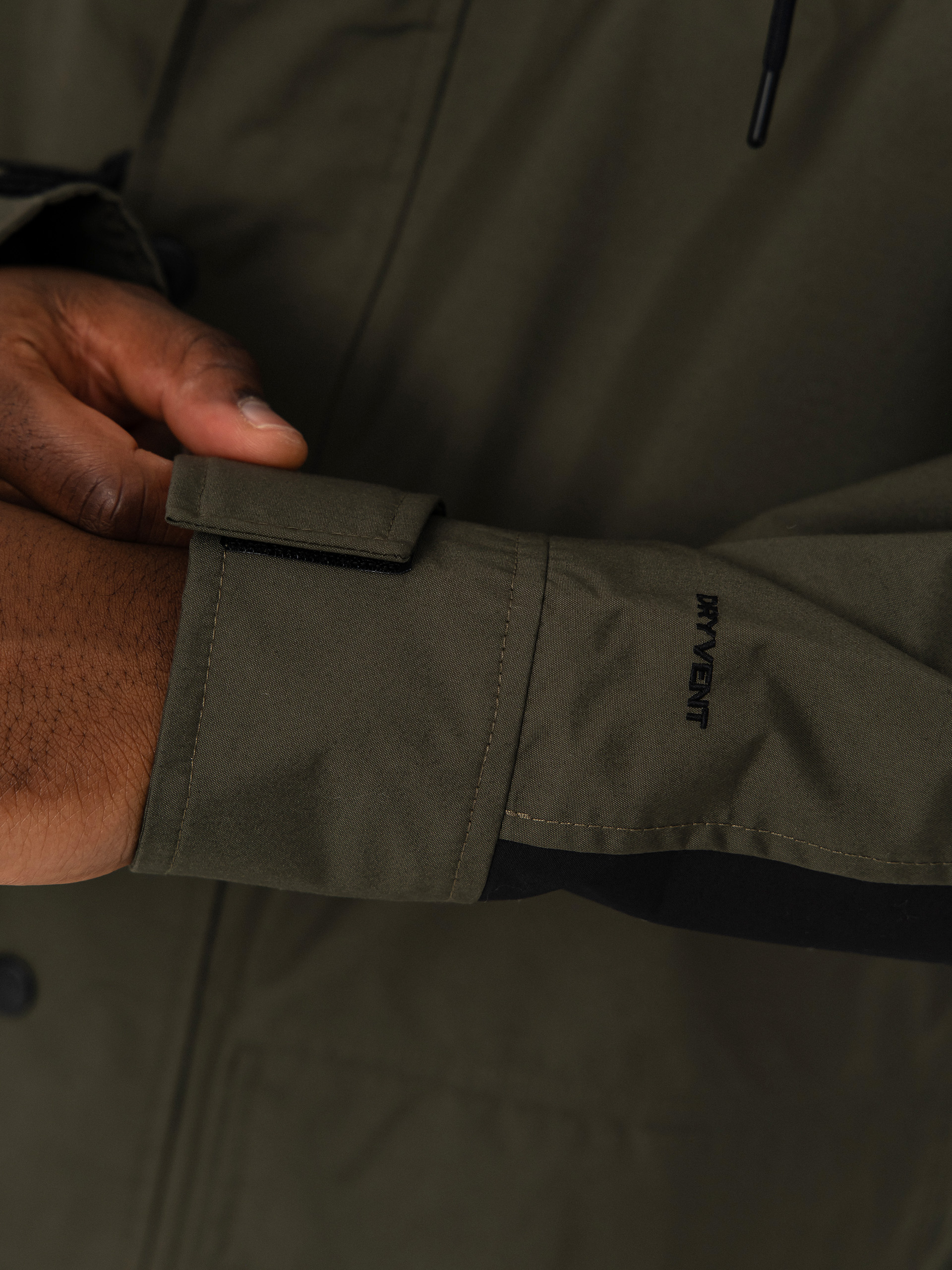 Bunda The North Face Reign On Parka (new taupe green)