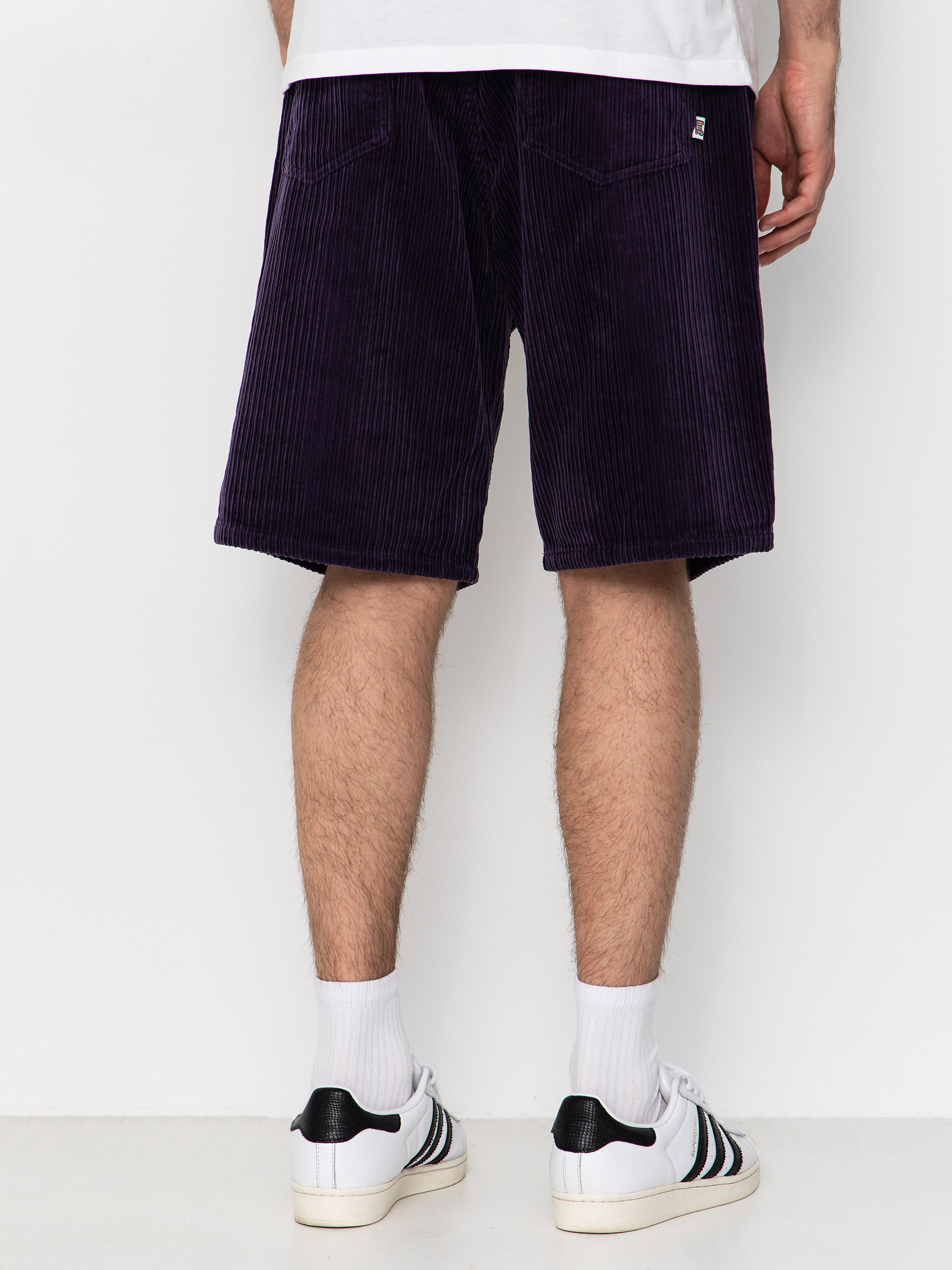 Kraťasy HUF Cromer Corduroy (dark berry)