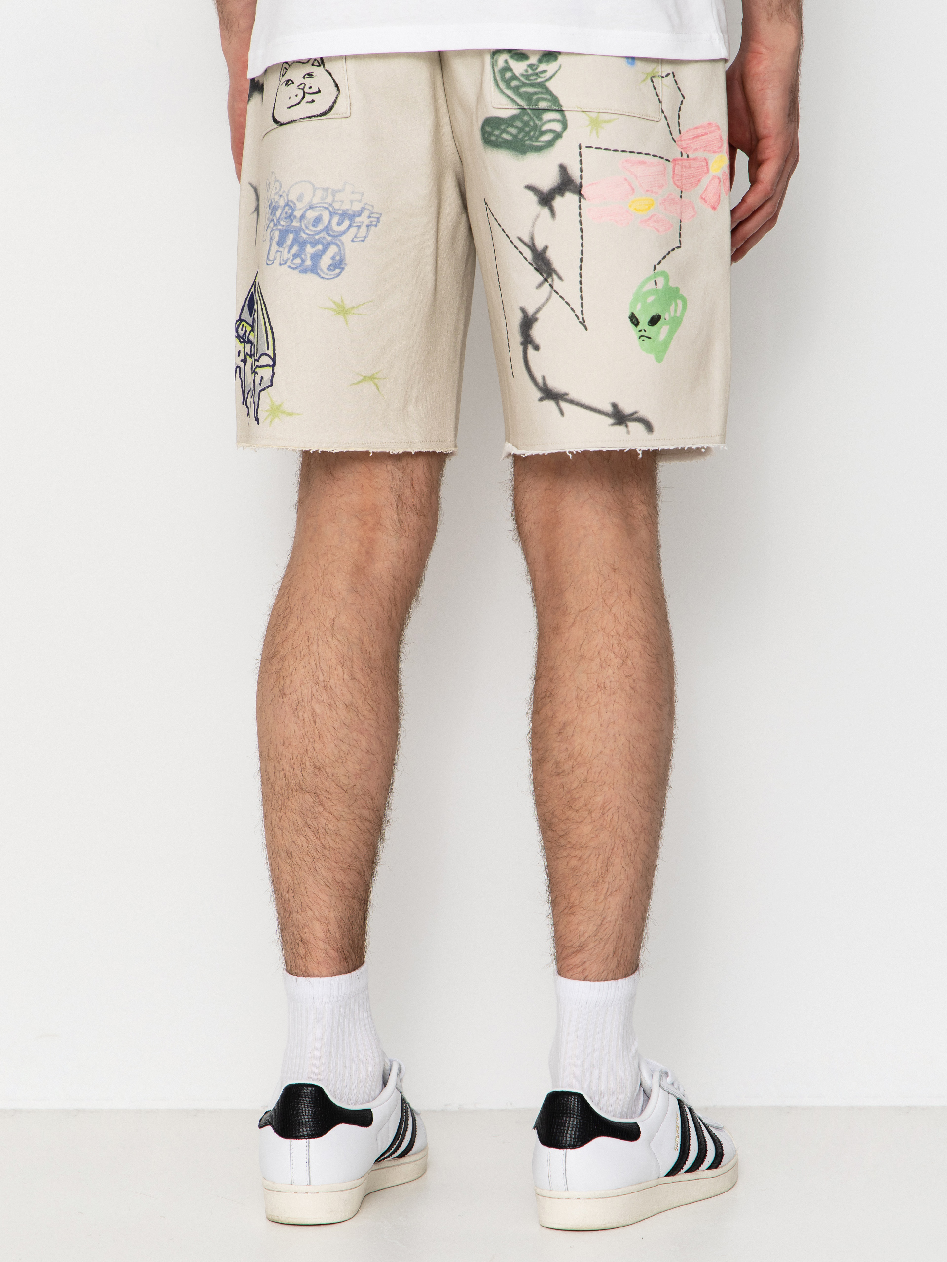 Kraťasy RipNDip Goosebumps Raw Edge (bone)