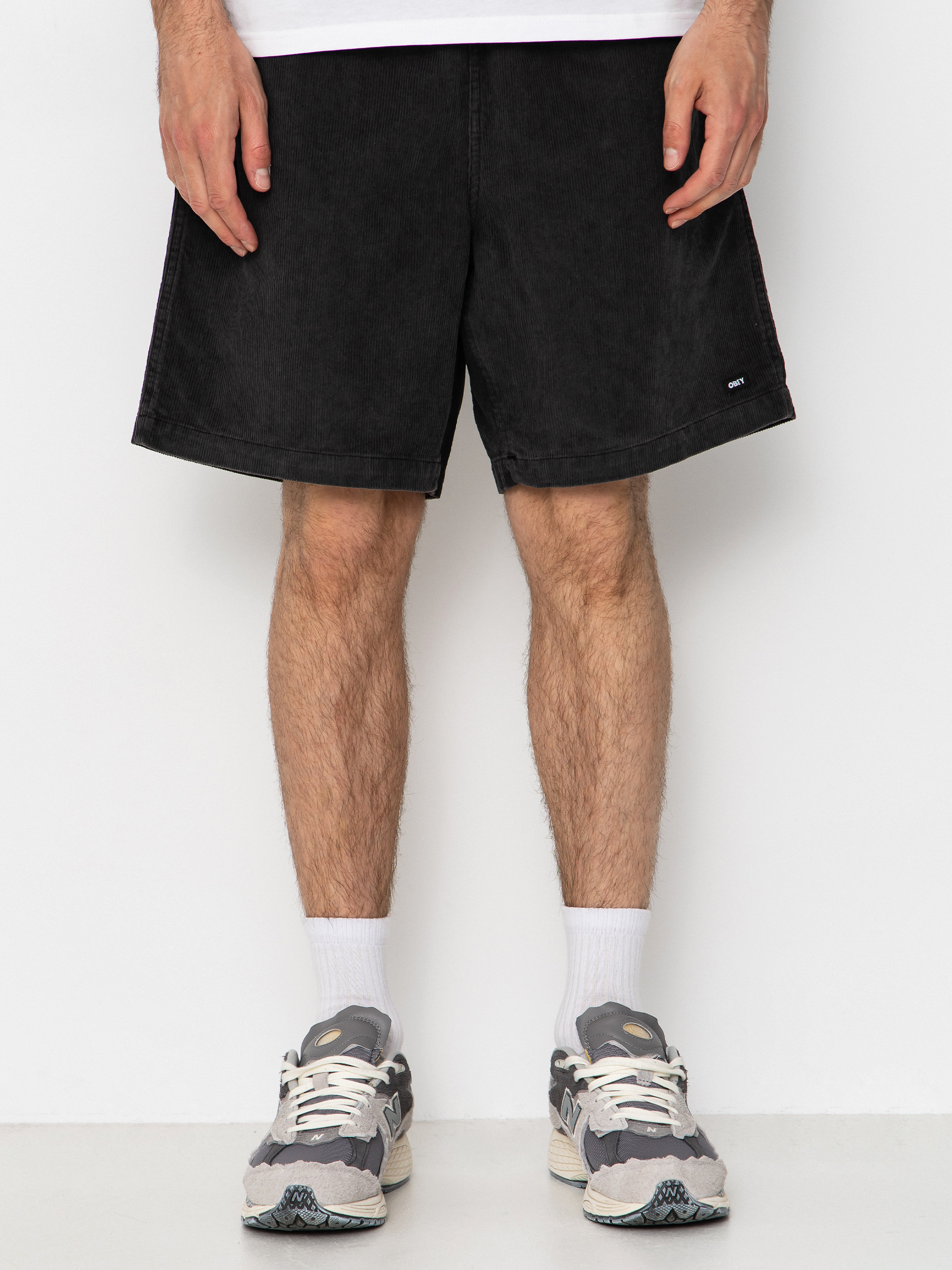 Kraťasy OBEY Horizon (black faded wash)