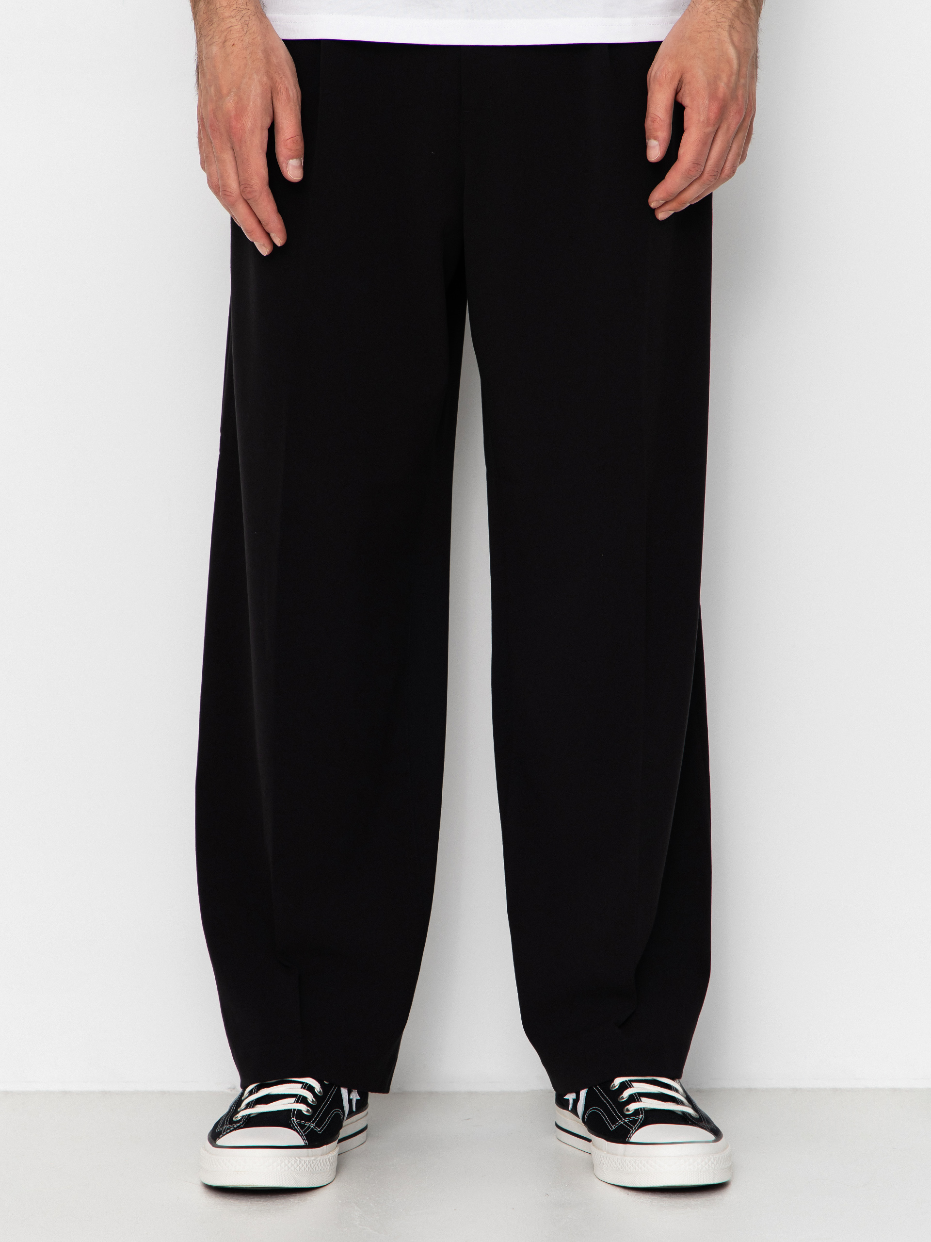 Kalhoty Beyond Medals Suit (black)