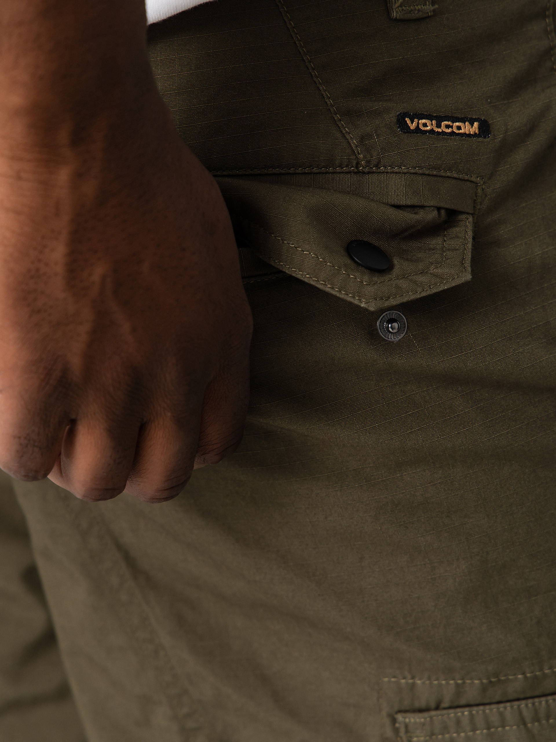 Kraťasy Volcom Strange Tripper Cargo 22 (wintermoss)