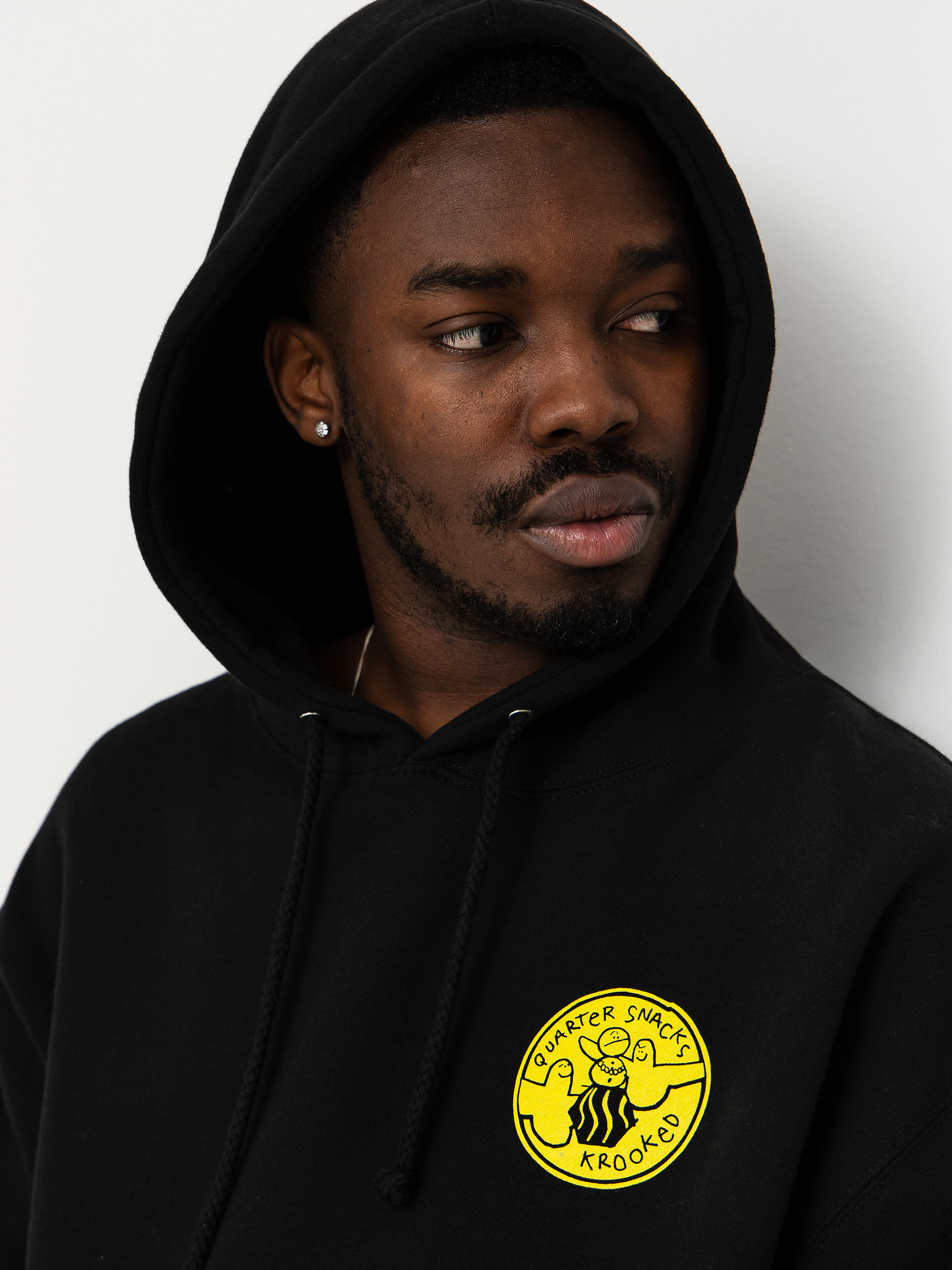 Mikina Krooked X Quarter Snacks Snackman (black)