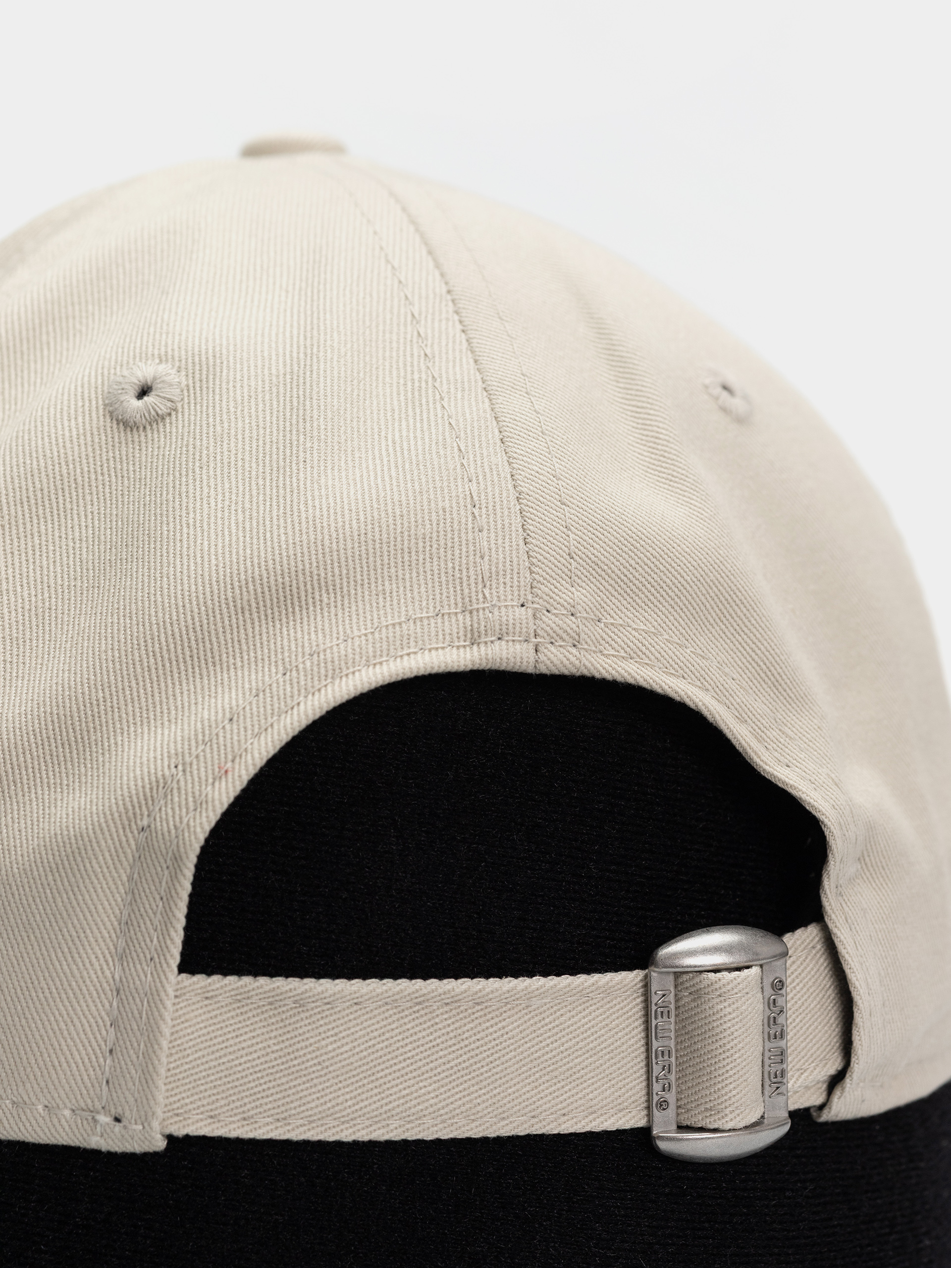 Kšiltovka  New Era Metallic 9Forty New York Yankees Wmn (stone)