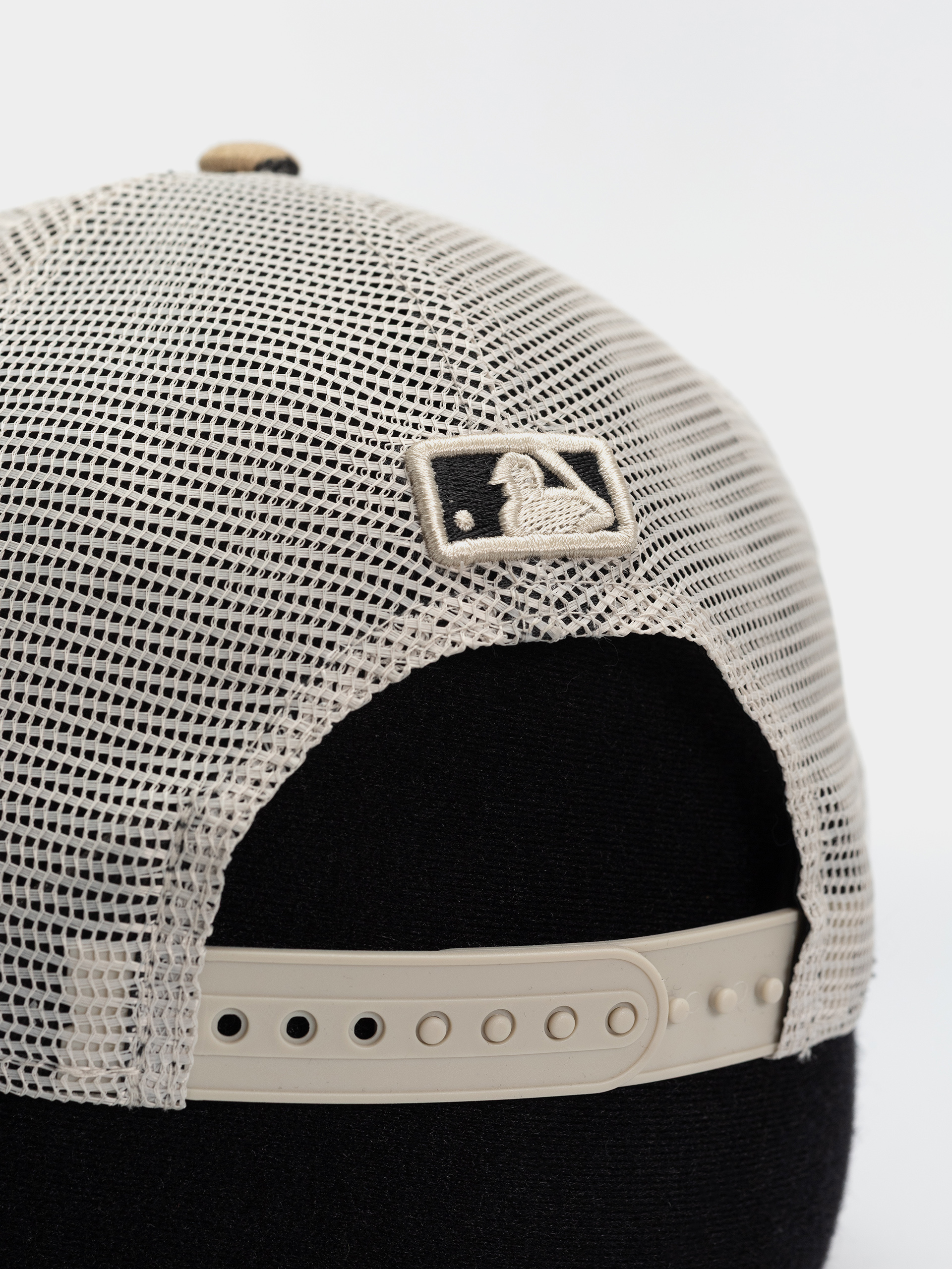 Kšiltovka  New Era Leopard 9Forty Mc New York Yankees Wmn (camo leo)