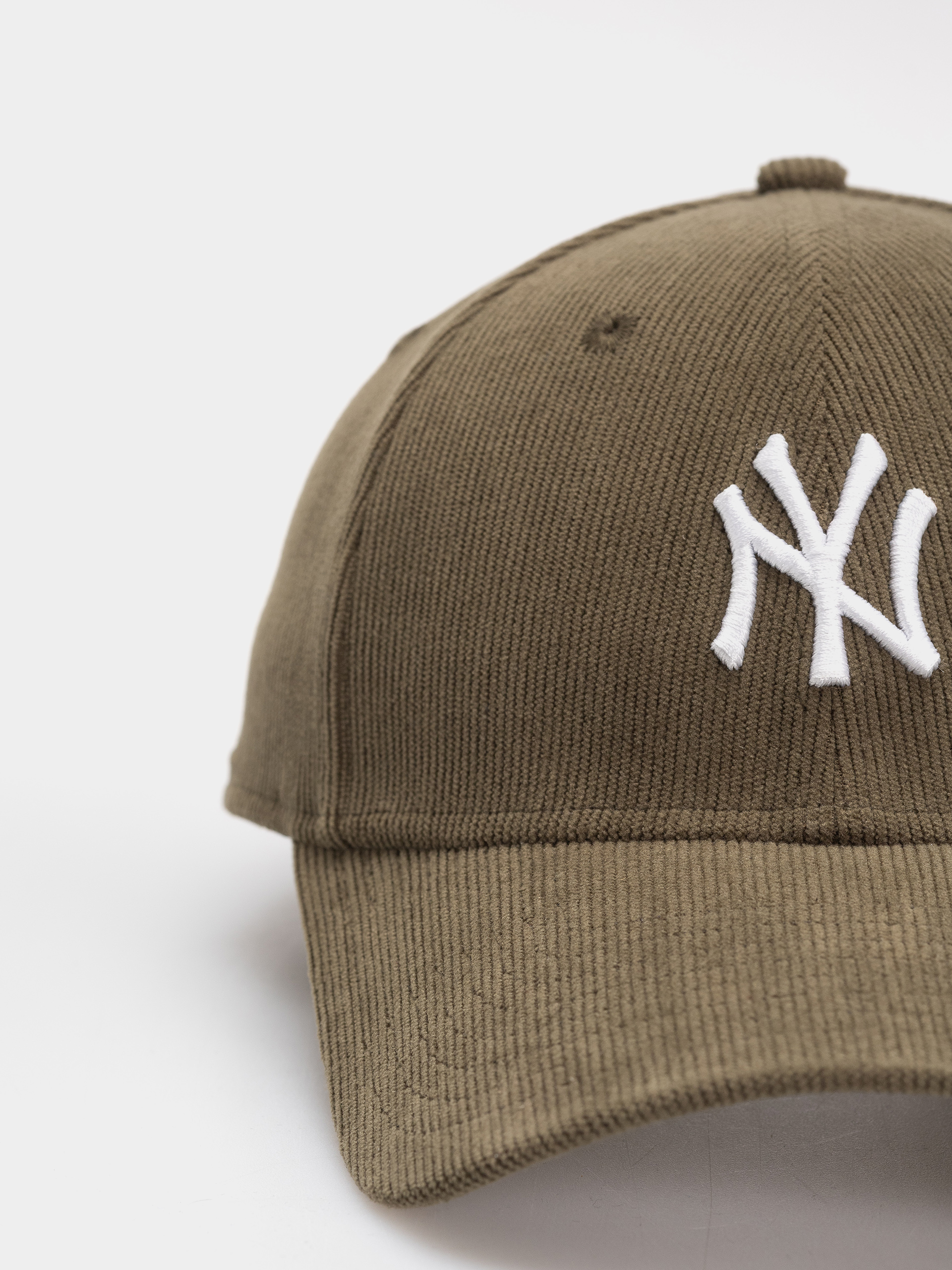 Kšiltovka  New Era Soft Cord 9Forty New York Yankees (olive)