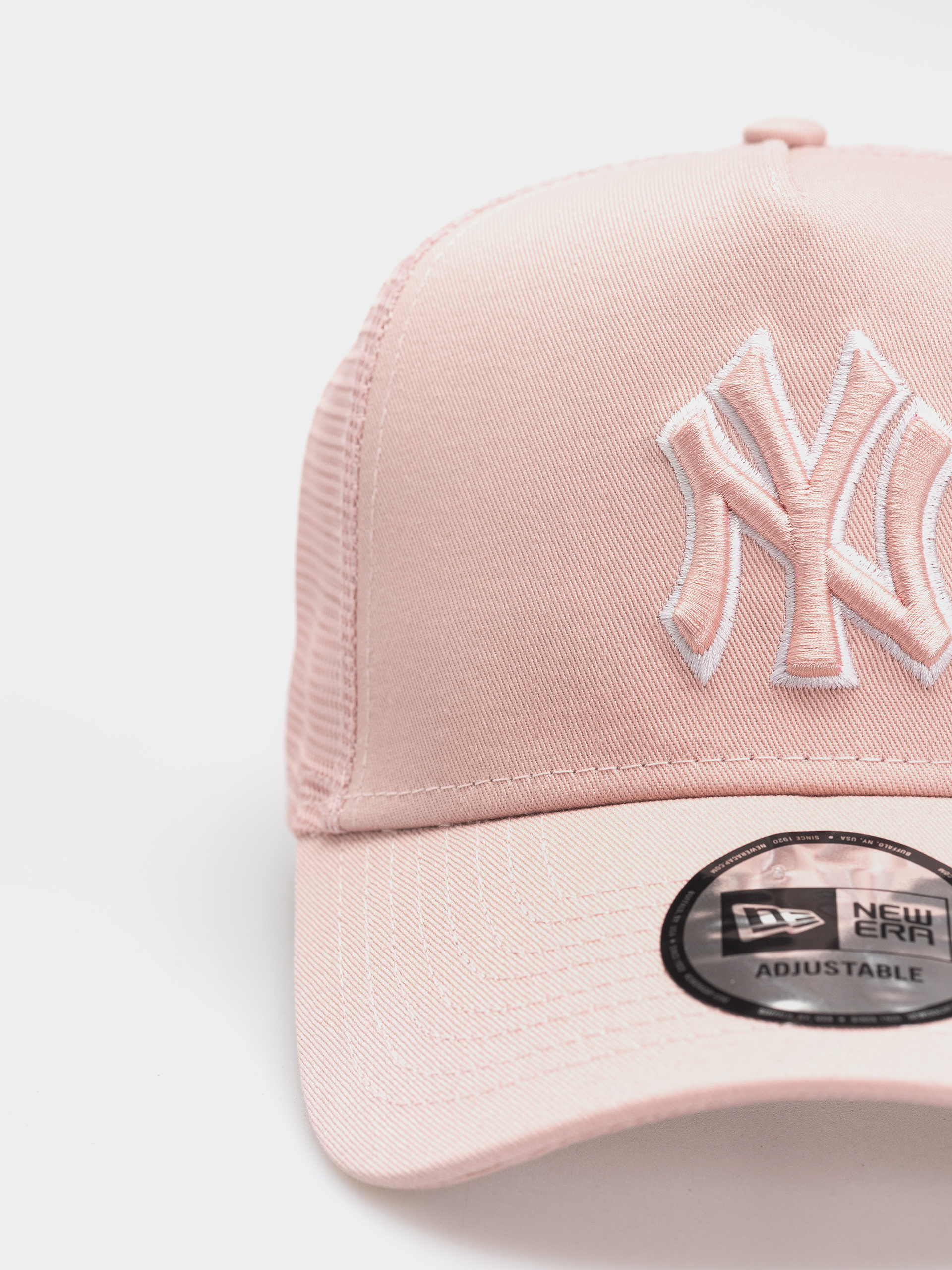 Kšiltovka  New Era Outline Trucker New York Yankees (pink)